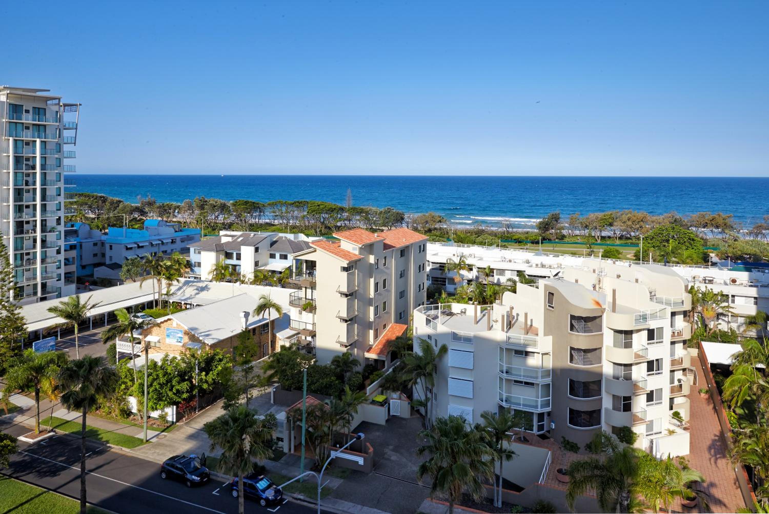 Executive Two-Bedroom Apartment with Ocean View photo 3
