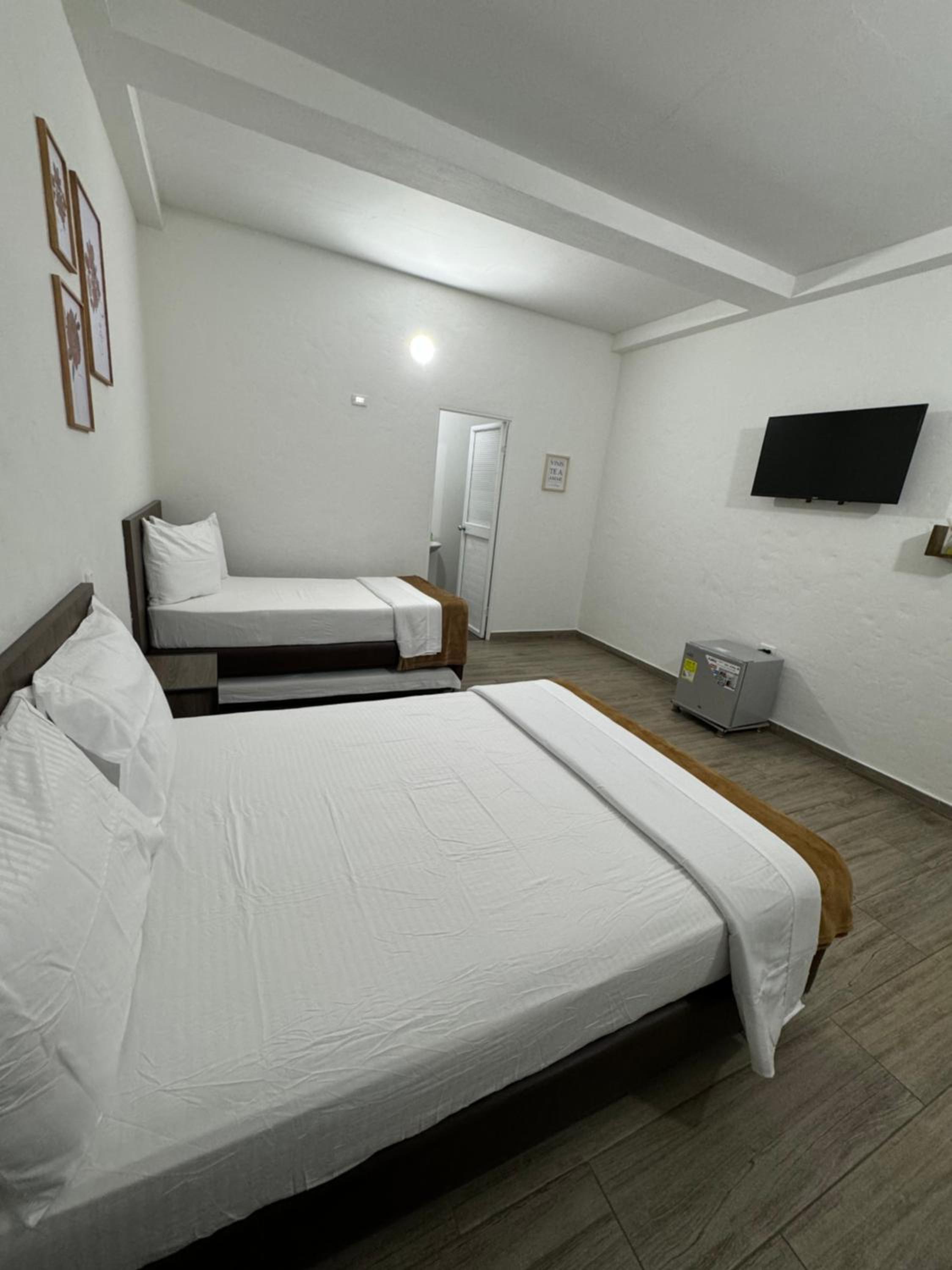 Standard Quadruple Room photo 2