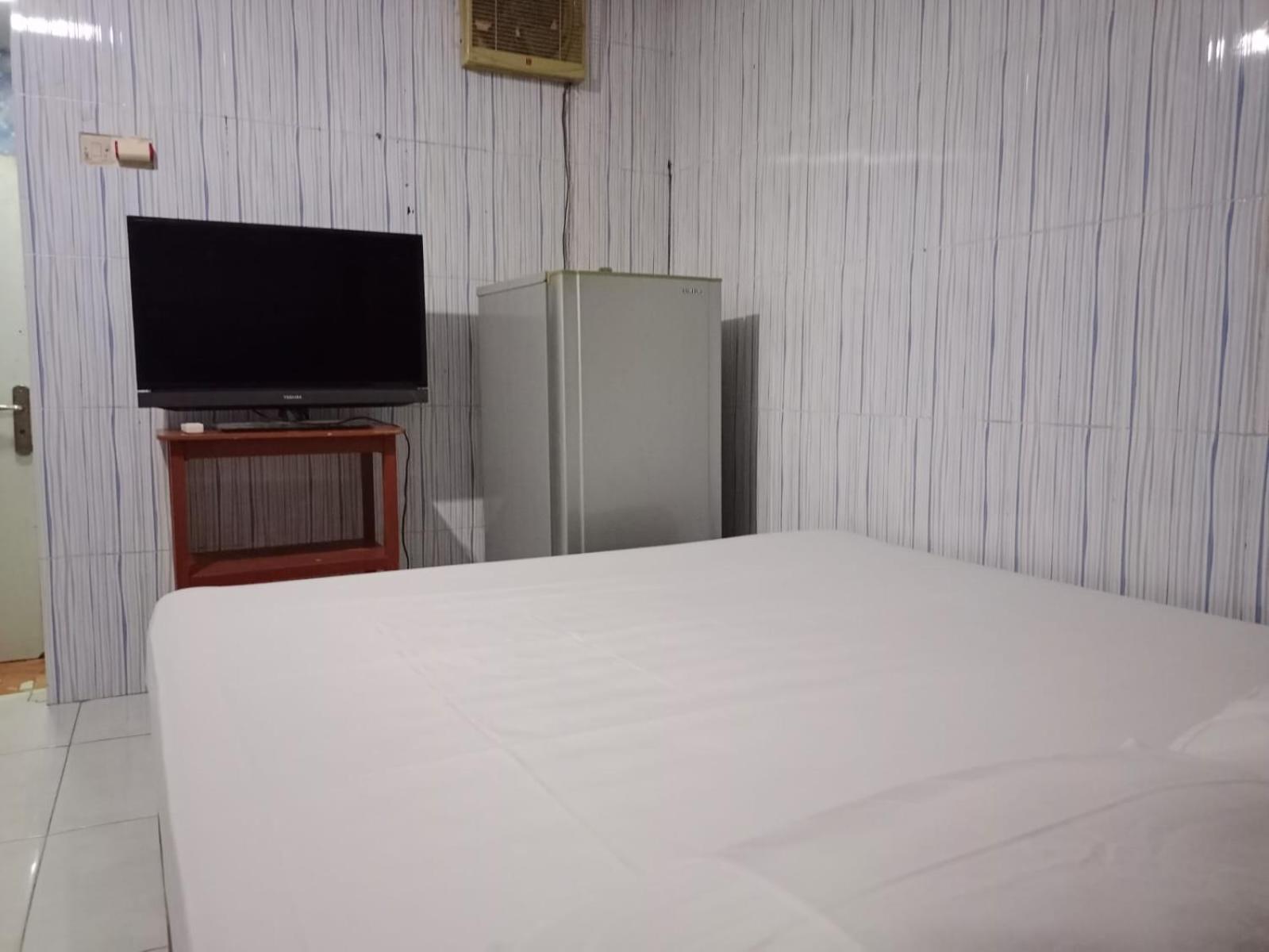 Standard Double Room - Photo 7