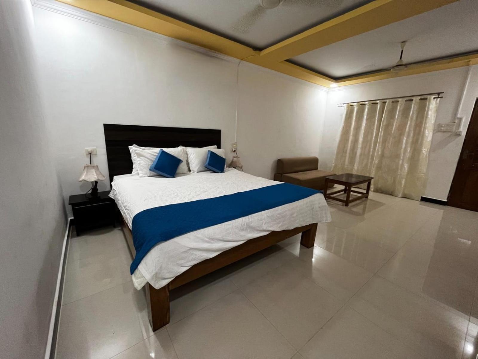 Standard Double Room with Fan photo 2