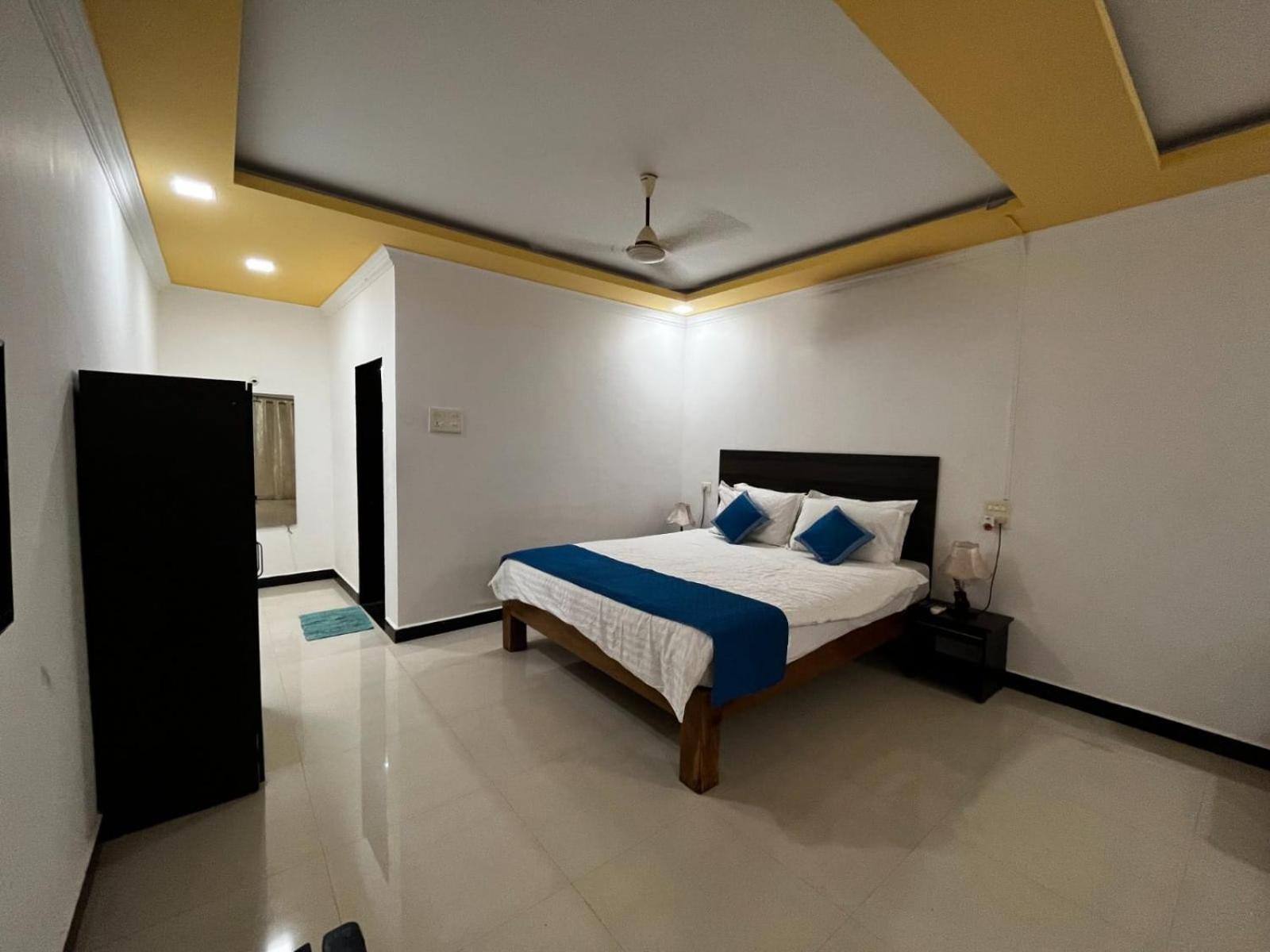 Standard Double Room with Fan photo 1