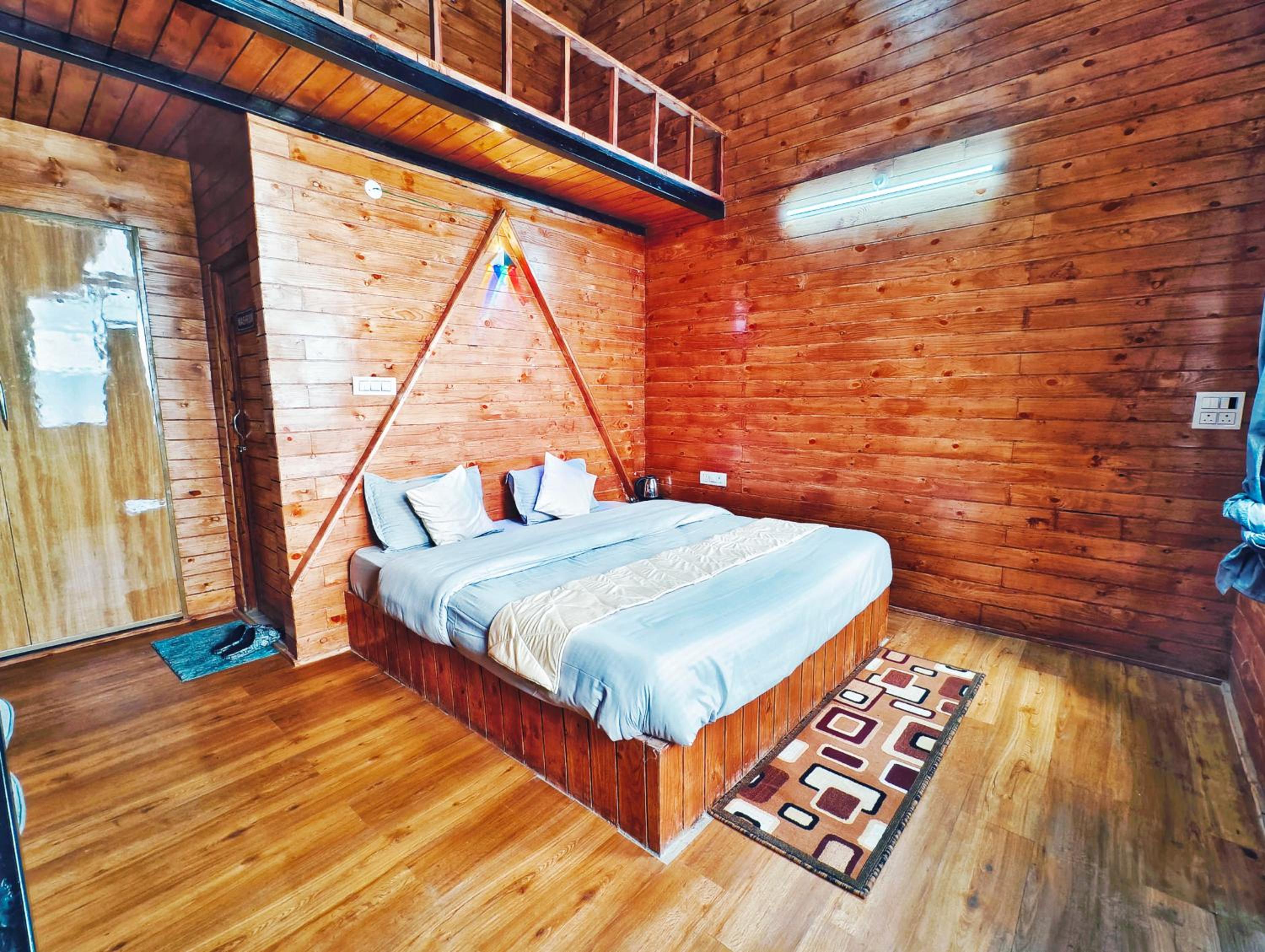 Double Room with Mountain View photo 2