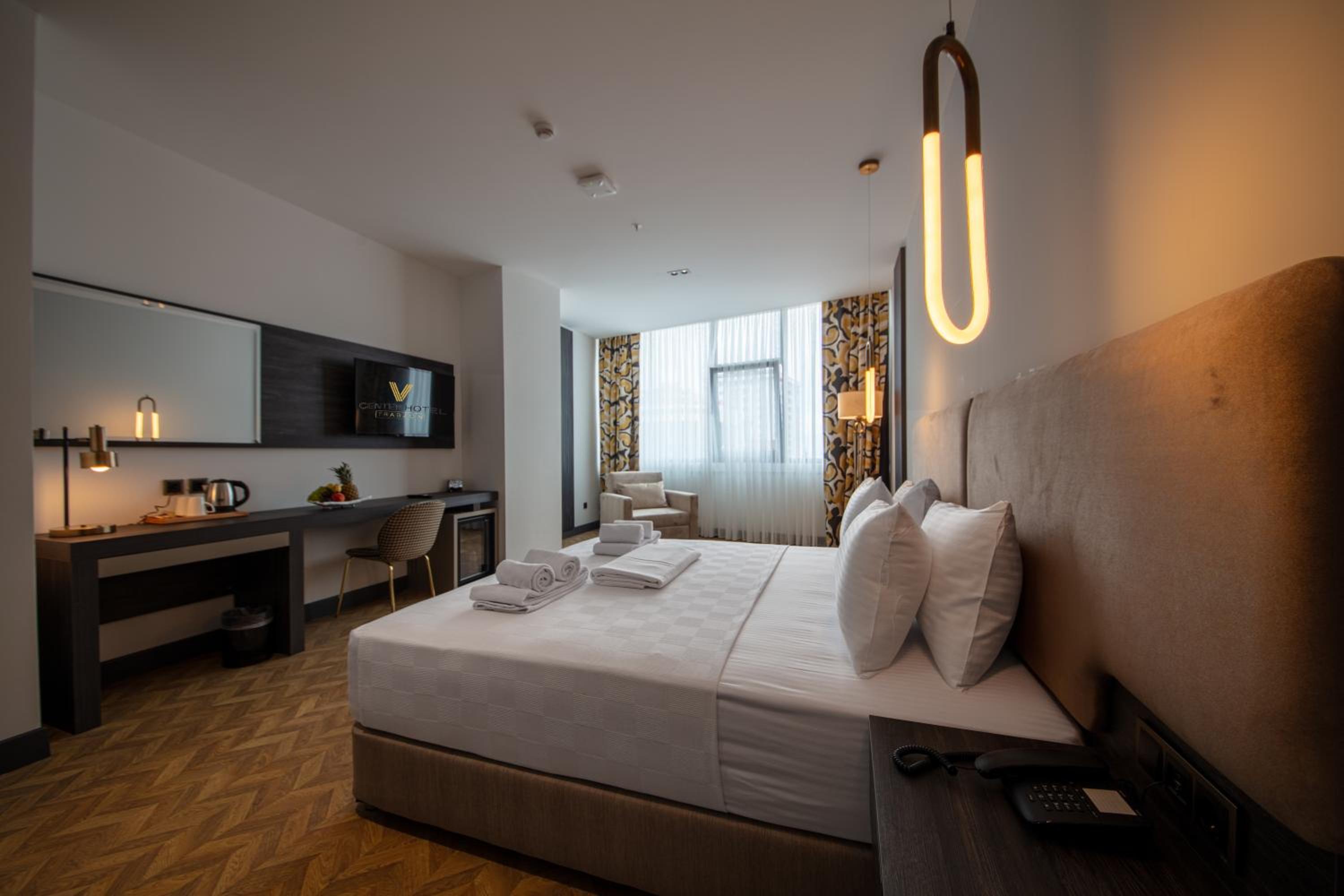 Deluxe Room - Photo 7