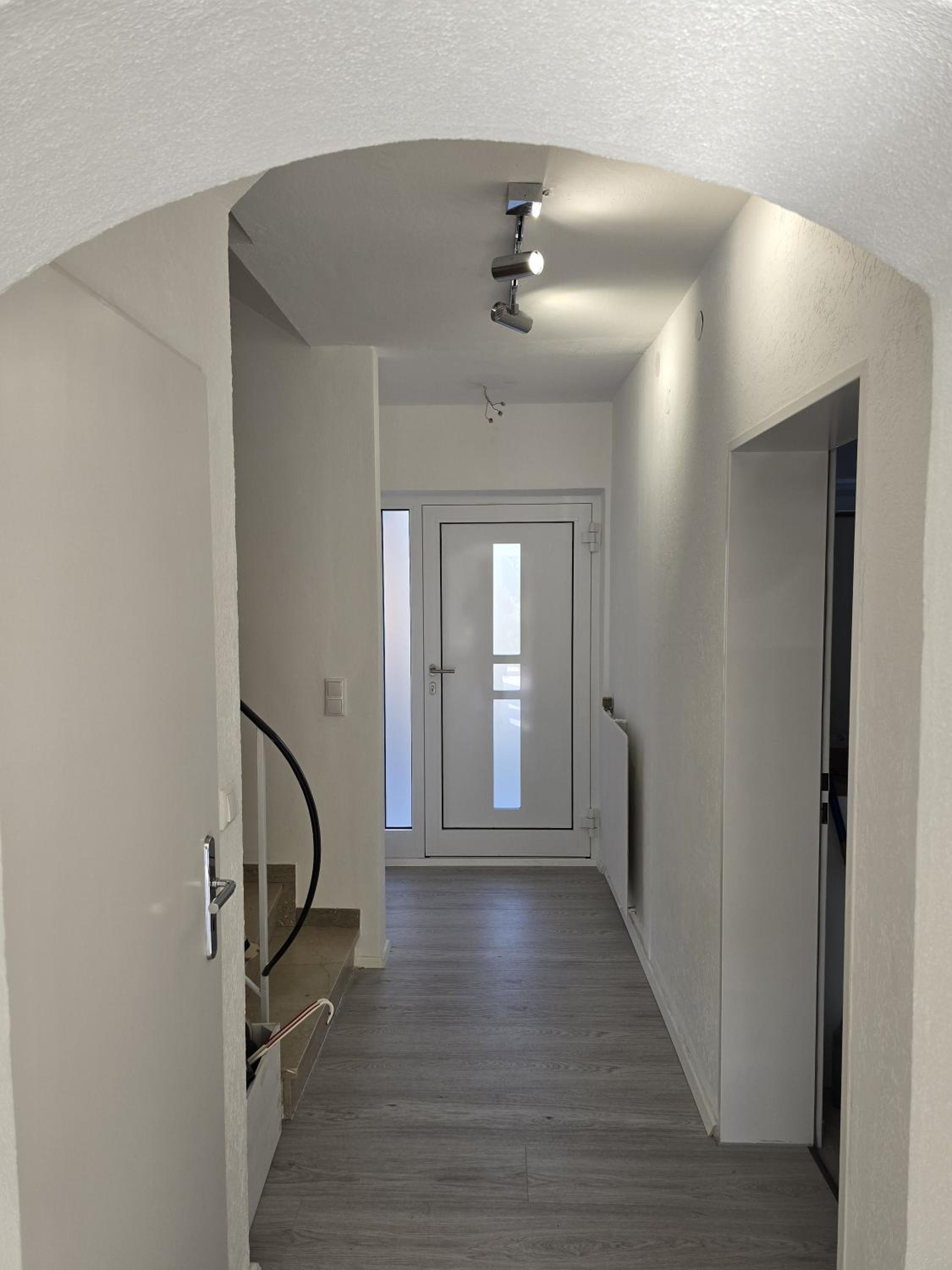One-Bedroom House photo 3