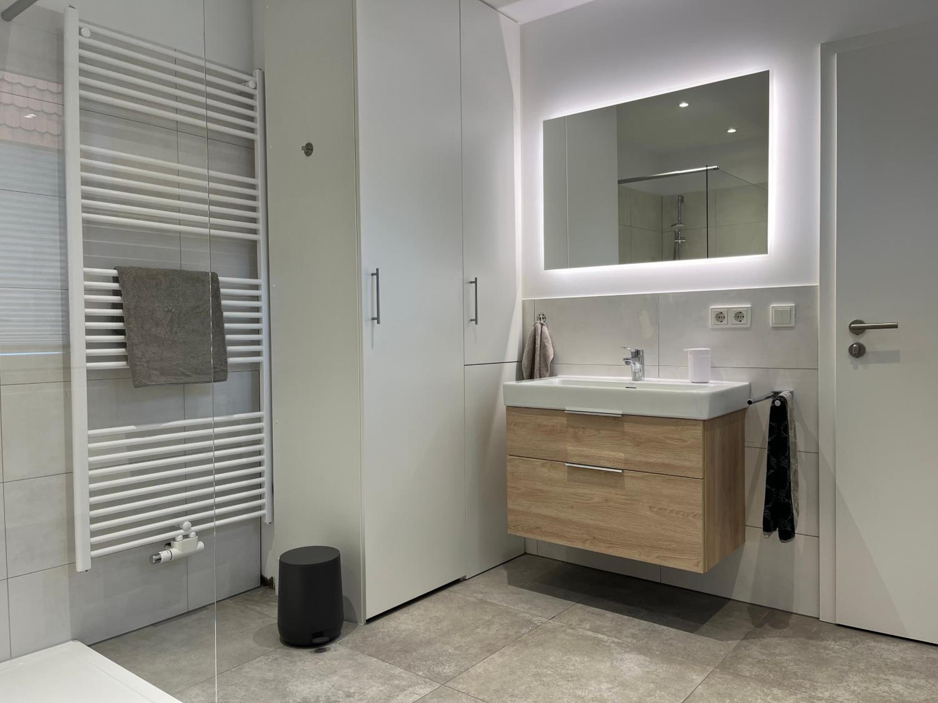 Apartment with Terrace photo 2