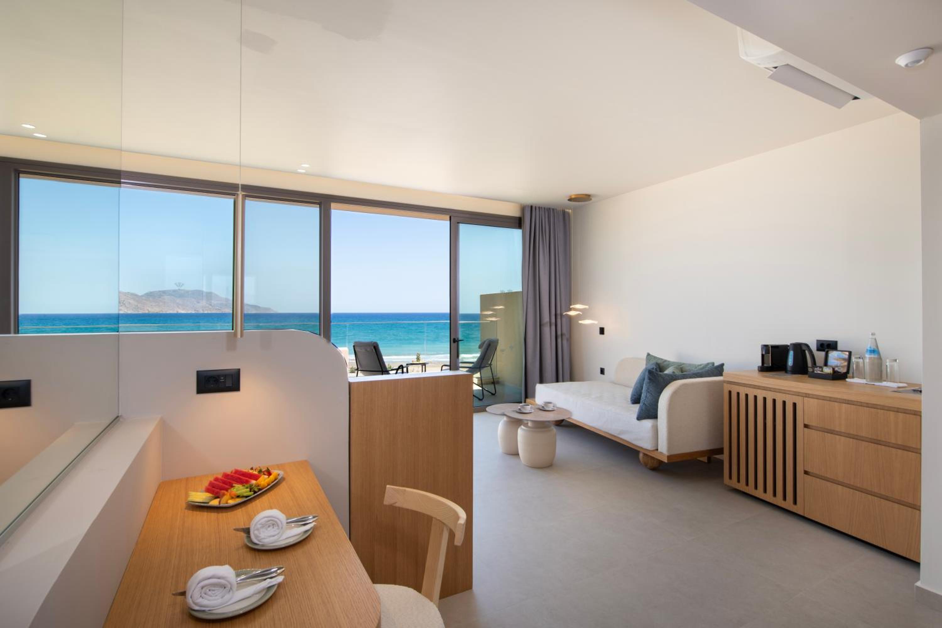 Sky Junior Suite Sea View (SKYSV)