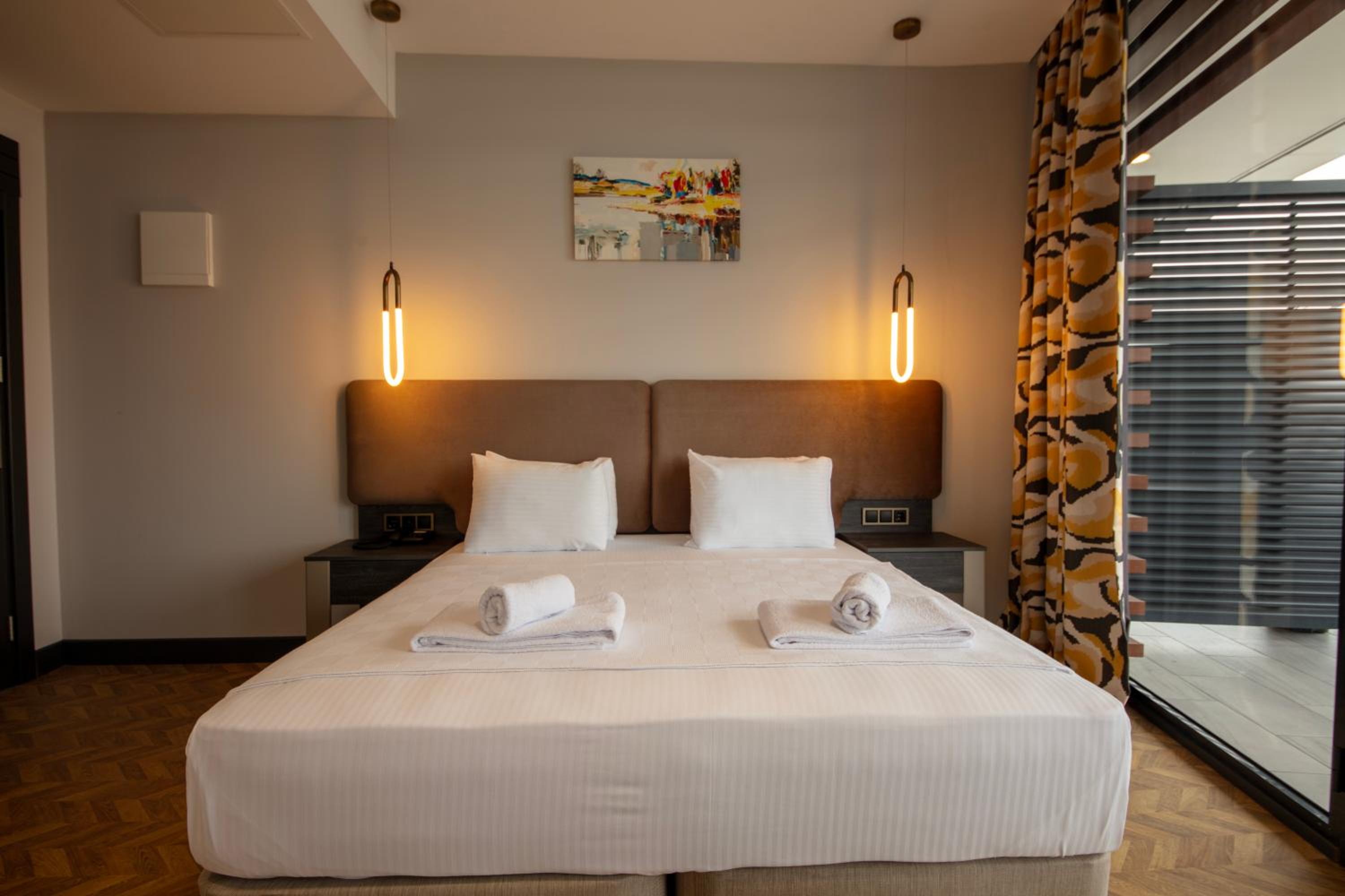 Suite with Terrace - Photo 2