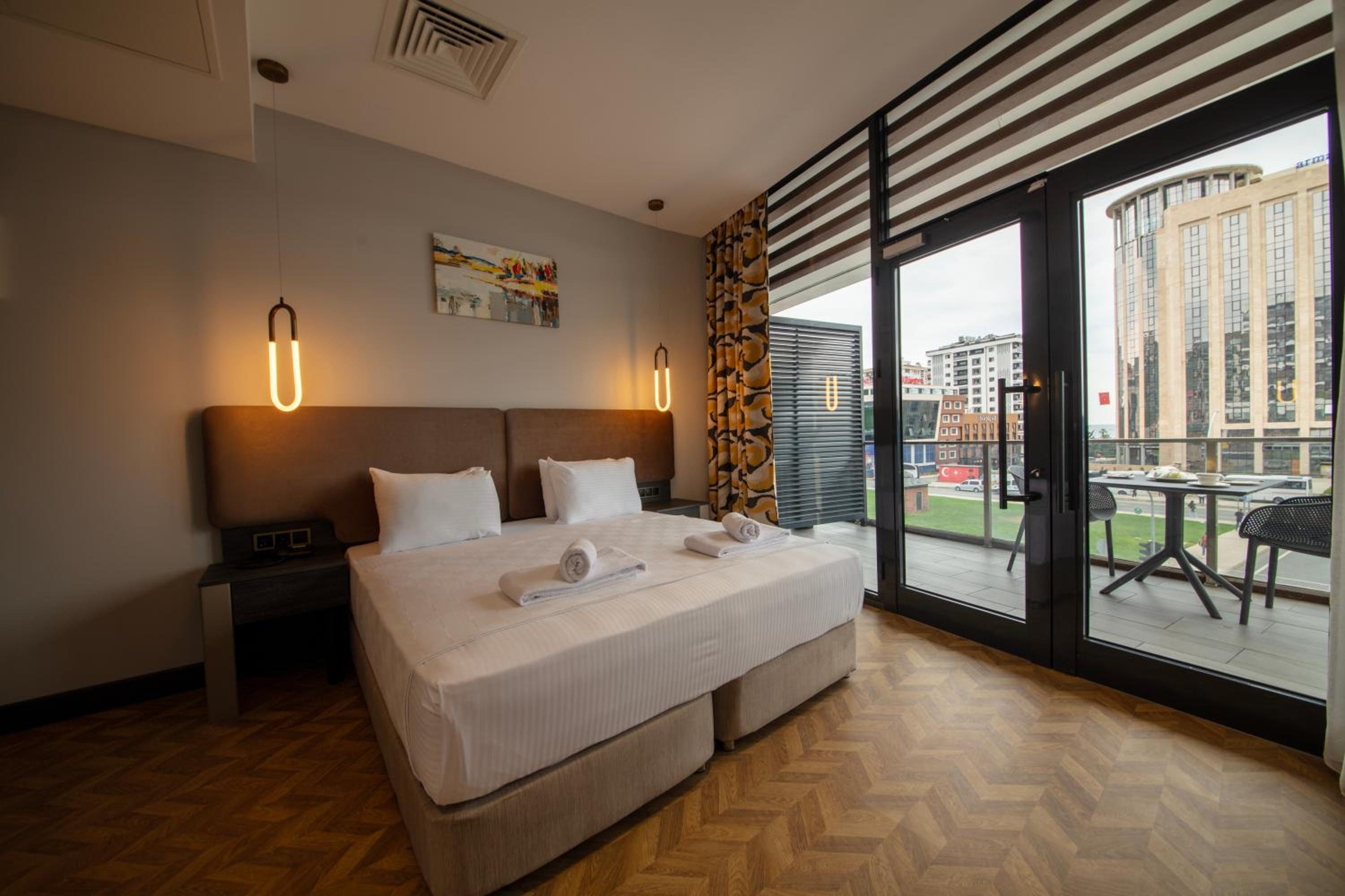 Suite with Terrace - Photo 10