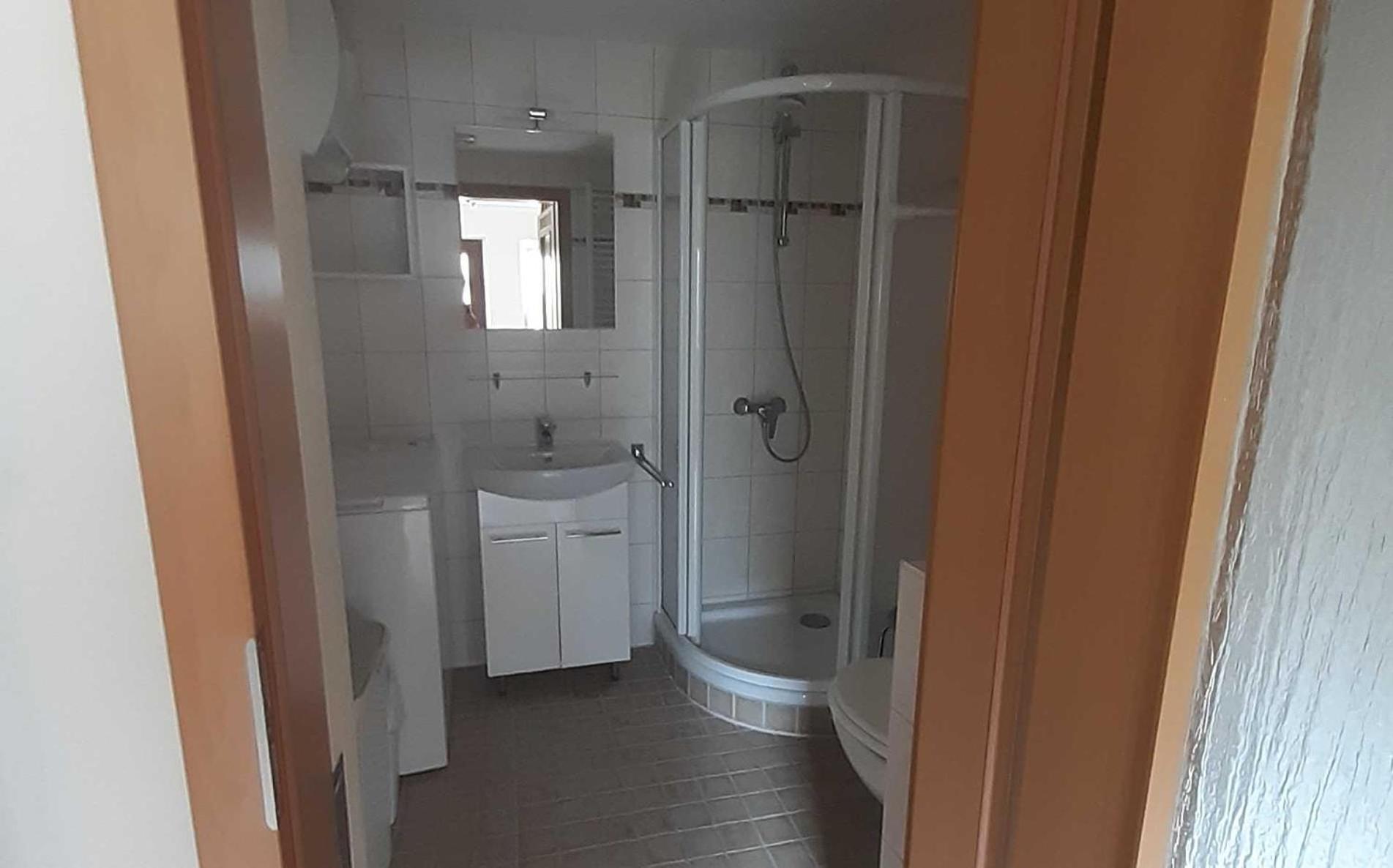 One-Bedroom House photo 3