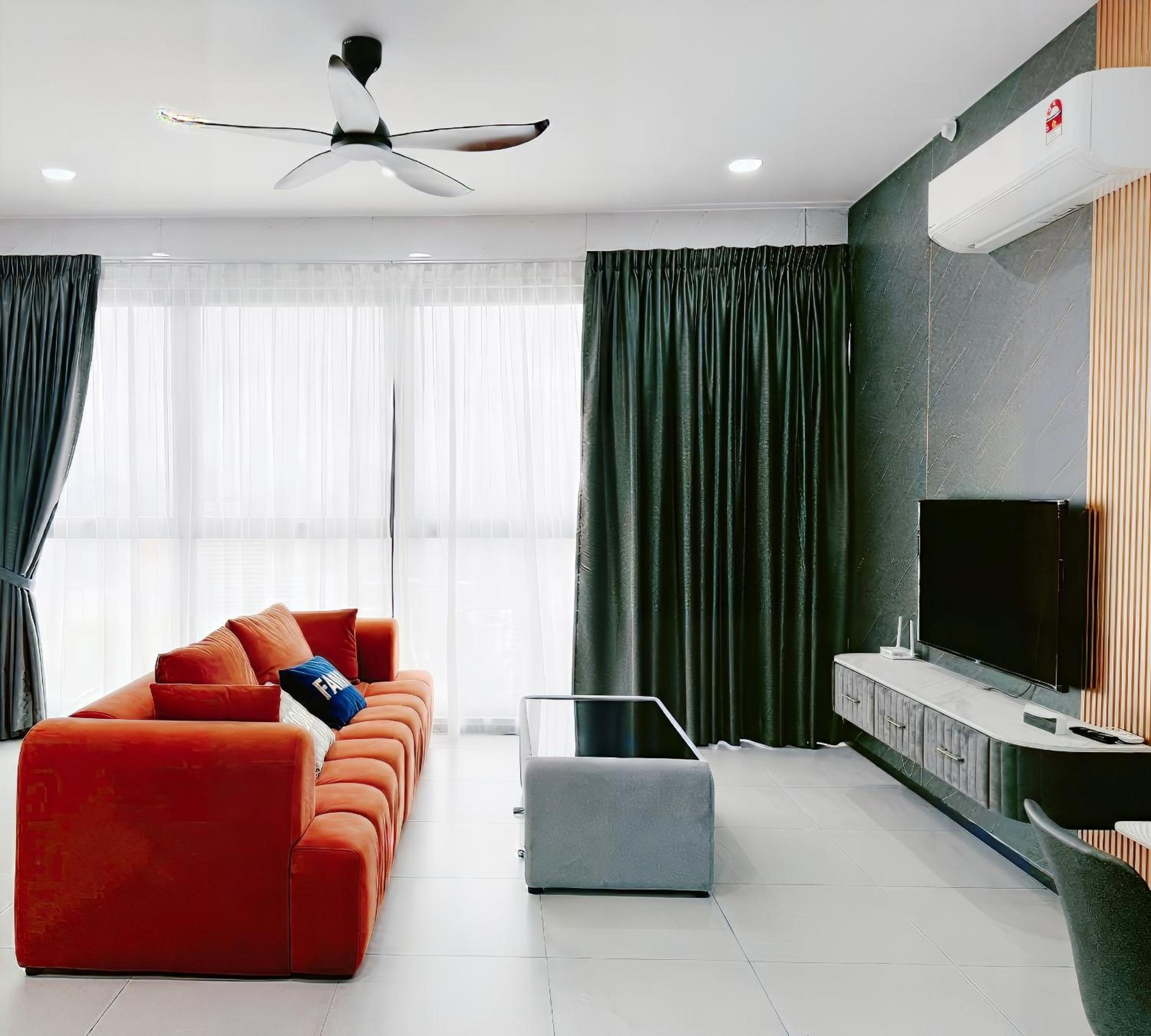 Two-Bedroom Apartment with Sea View photo 2