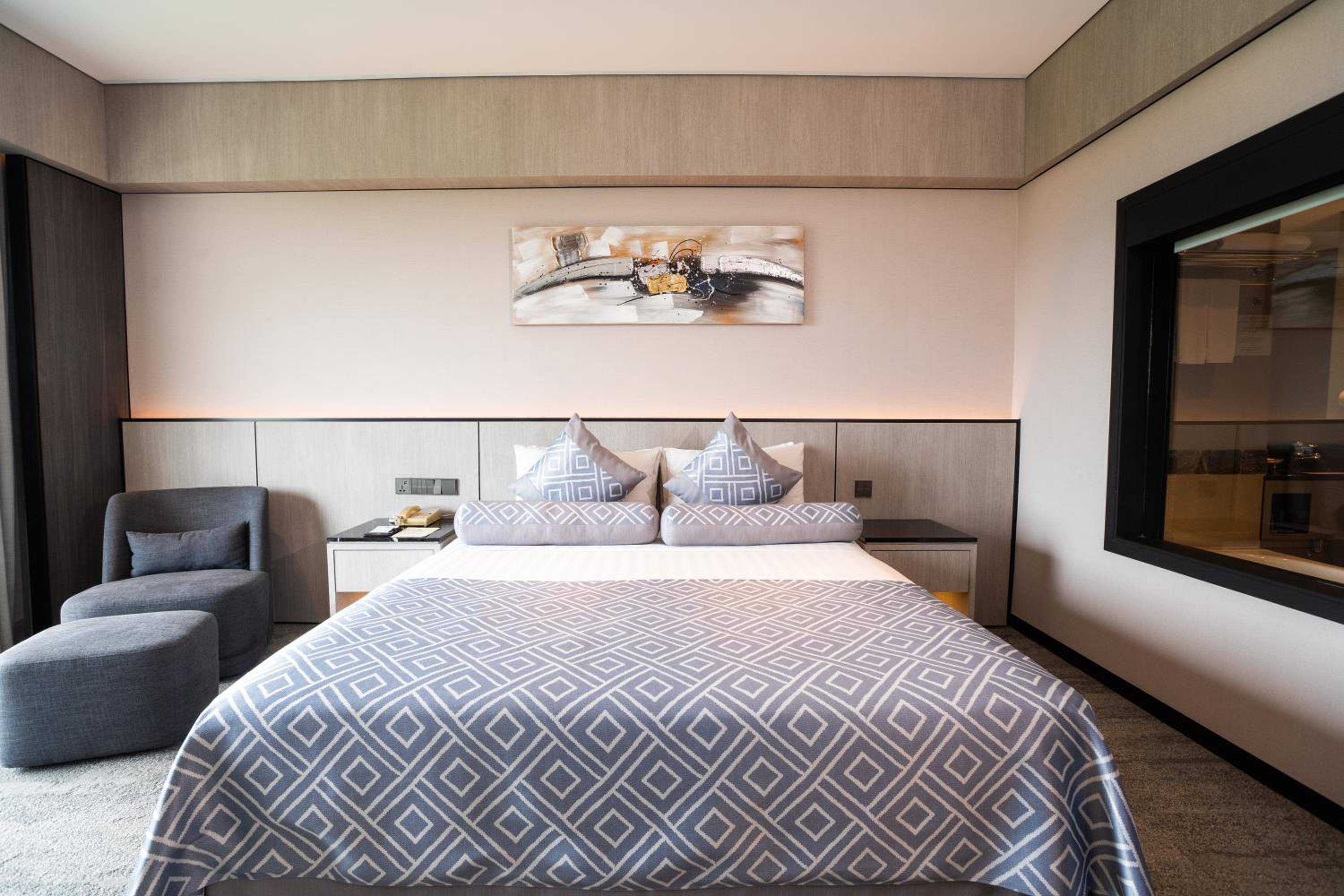 Borneo Island Getaway - Deluxe King
Borneo Island Getaway - Deluxe King