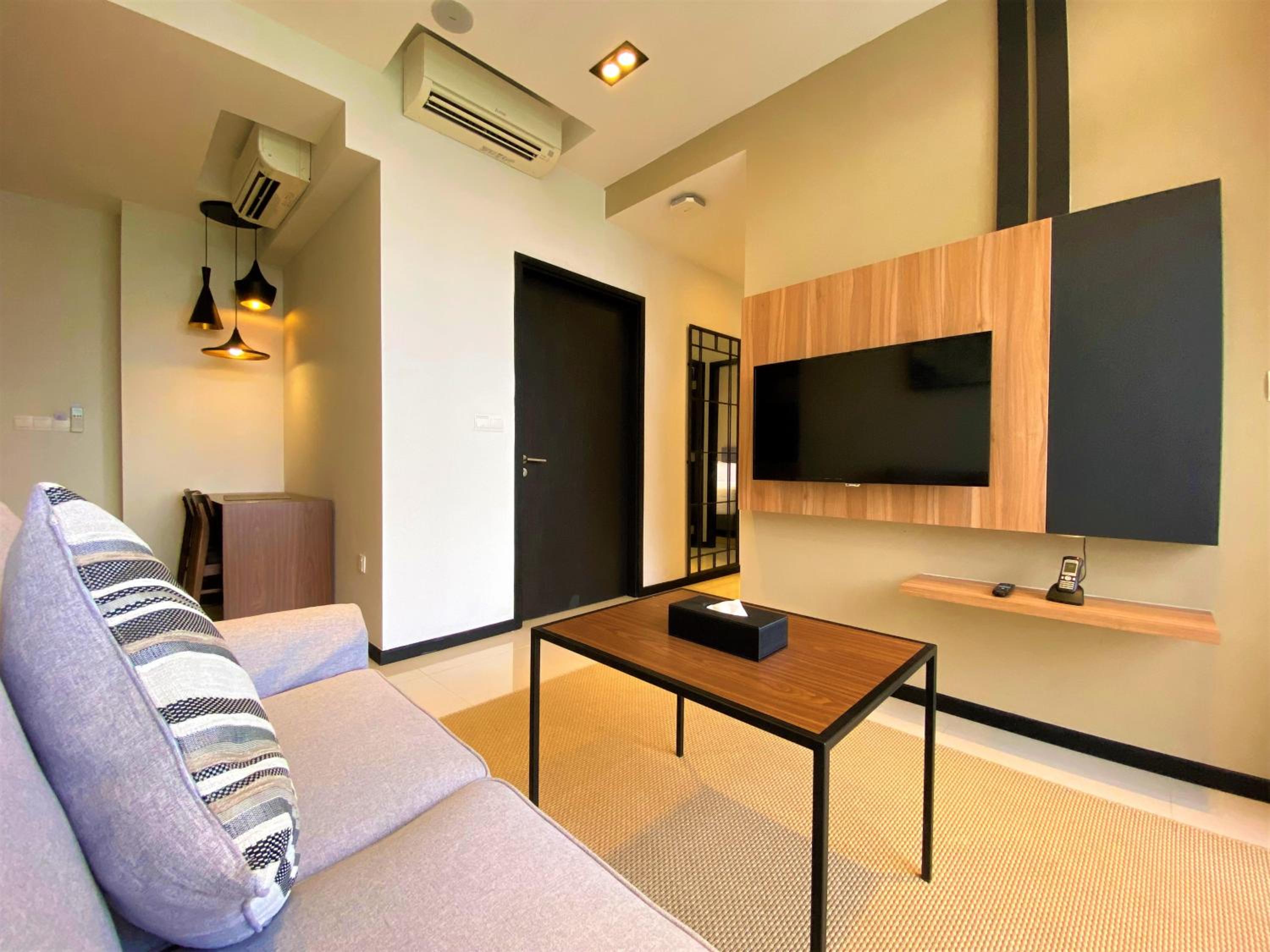 Two Bedroom Premier With Balcony photo 3