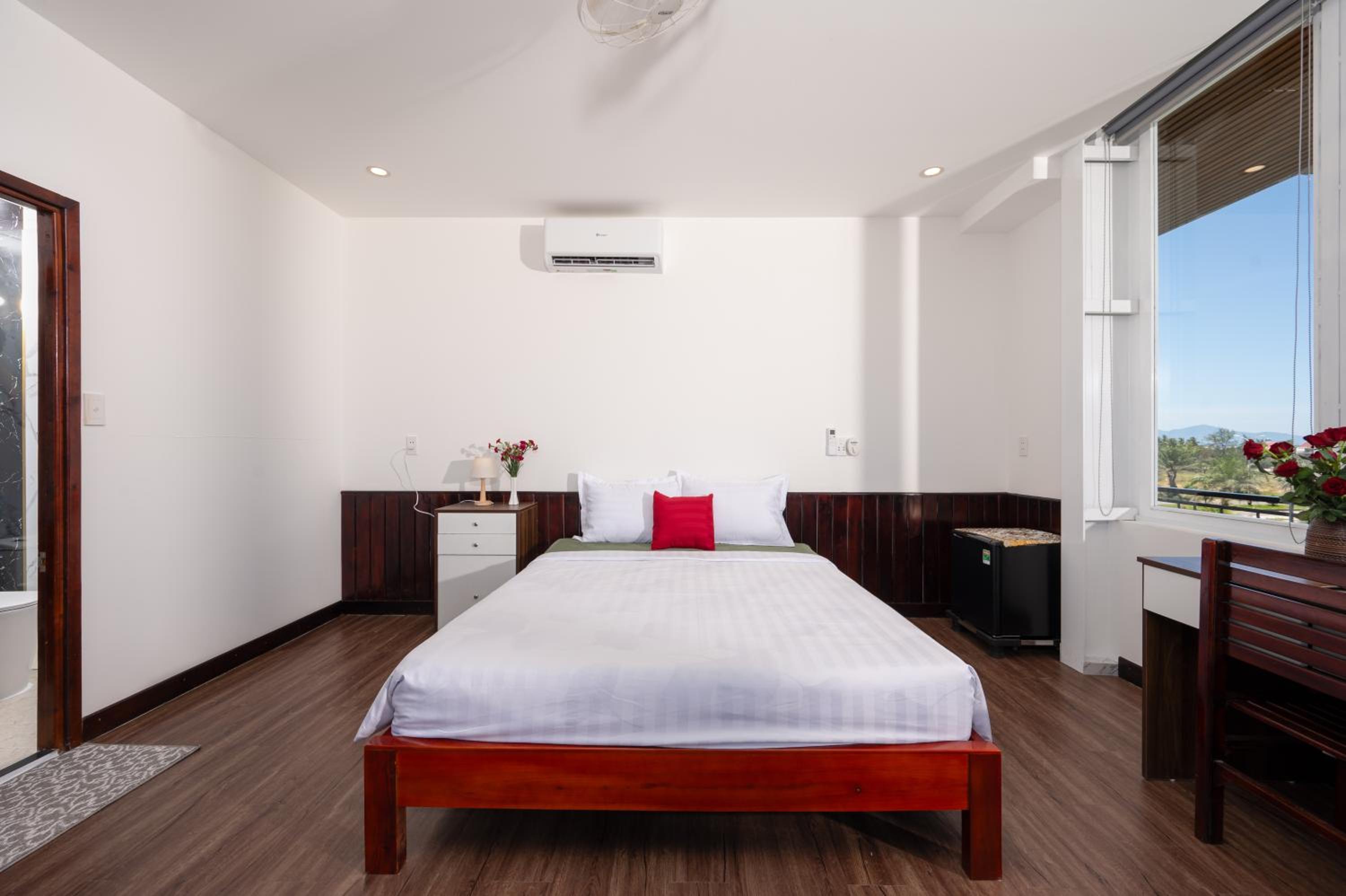 Standard Double Room - Photo 4