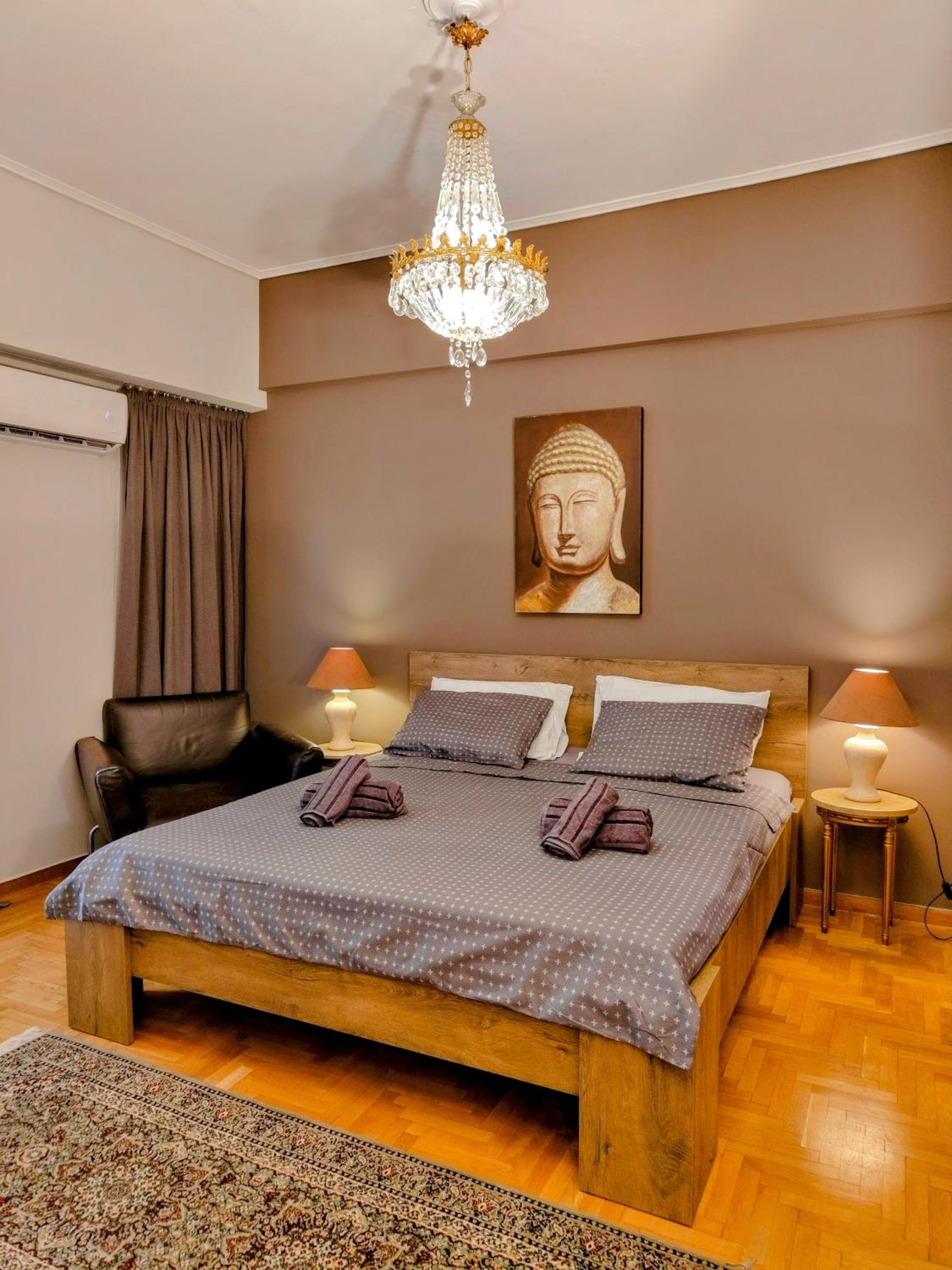 Three-Bedroom Premium Apartment with Balcony