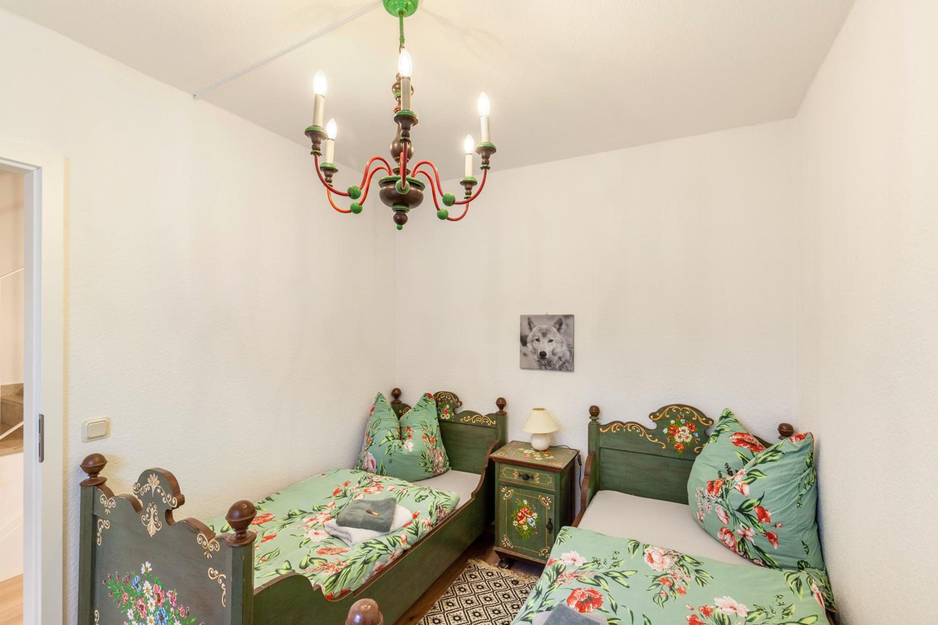 Three-Bedroom House photo 2