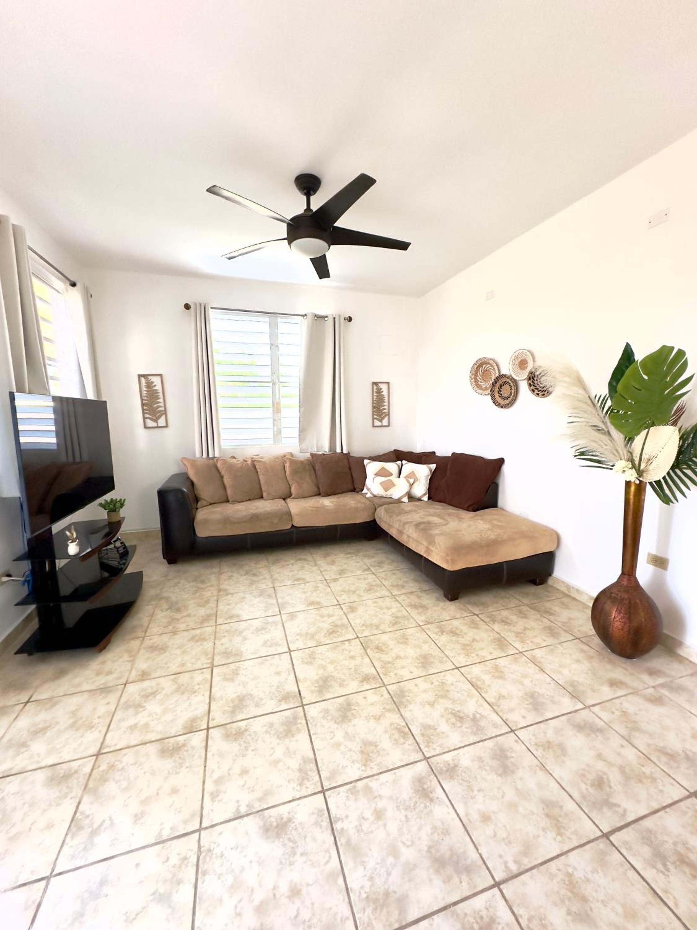 Two-Bedroom House photo 3