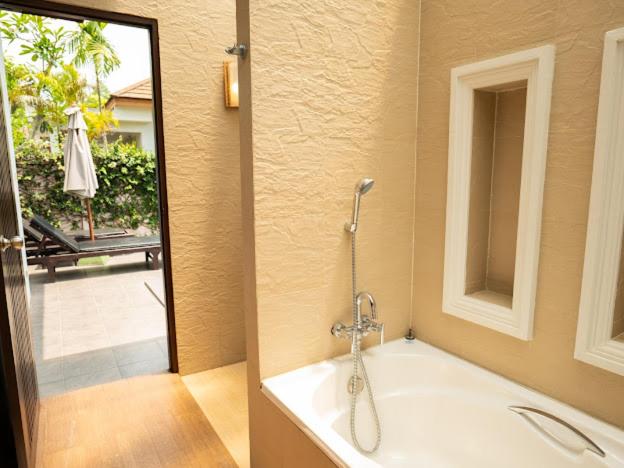 Private Plunge Pool Villa - Photo 7
