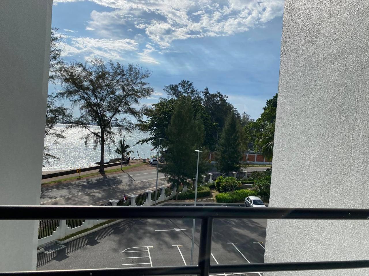 Studio with Ocean View - Photo 4