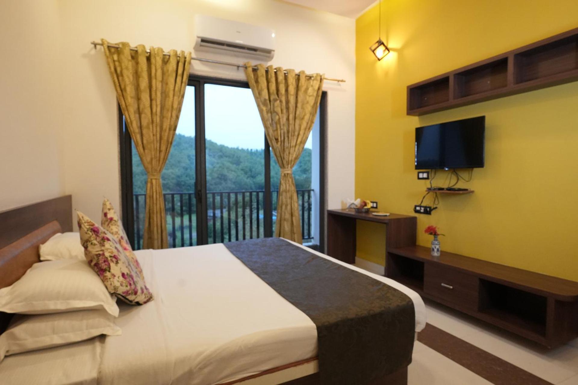 Superior Double or Twin Room - Photo 4
