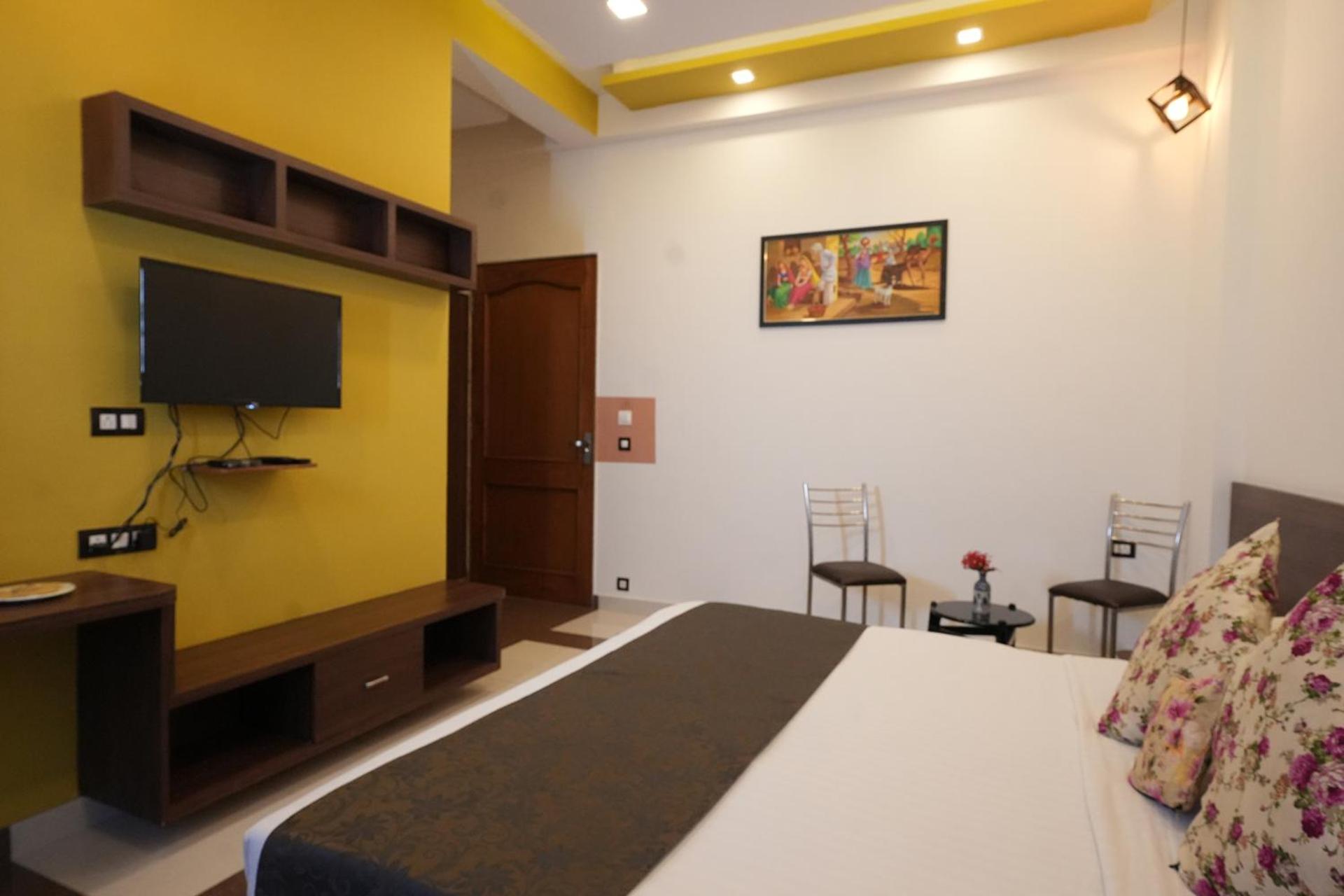 Superior Double or Twin Room - Photo 3