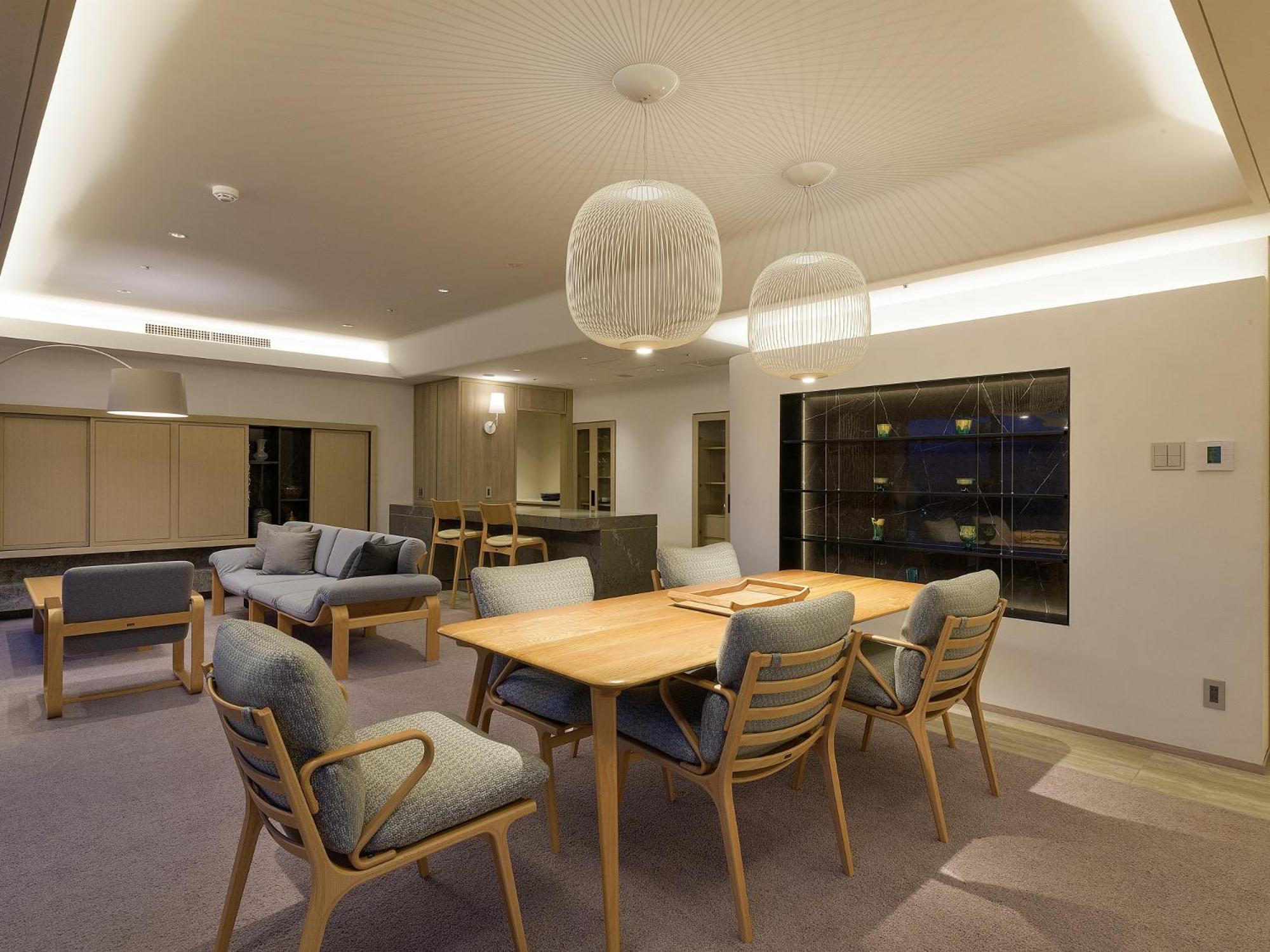 Emperor Suite Ocean View - Photo 5