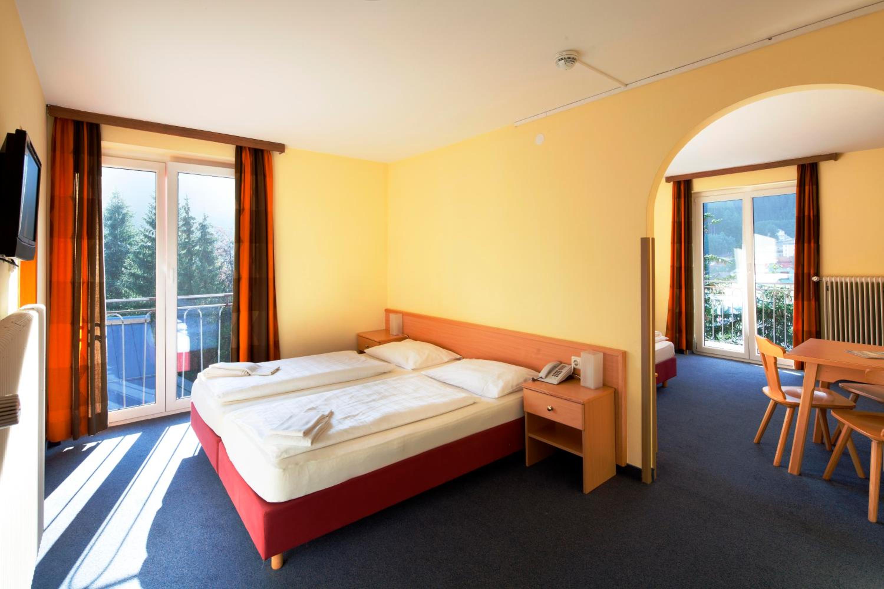 Classic Quadruple Room