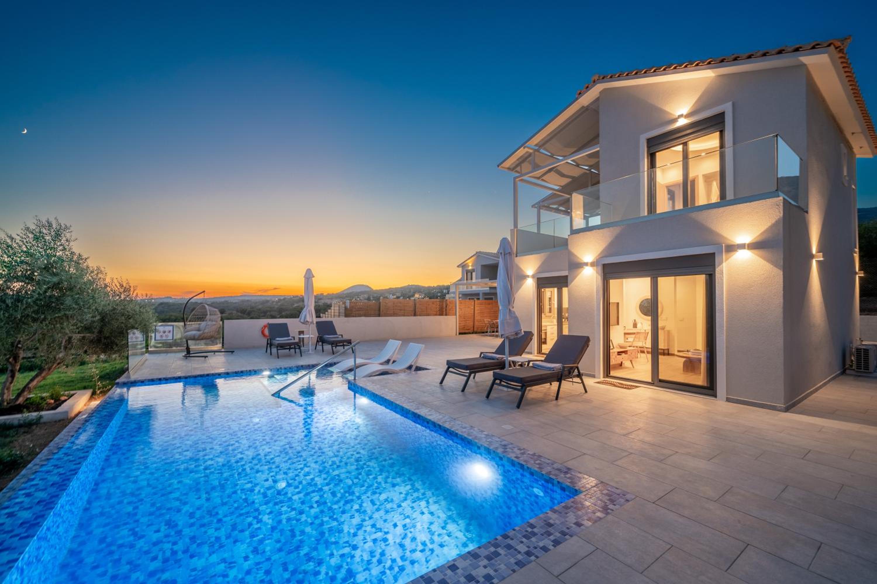 Villa with Private Pool photo 2