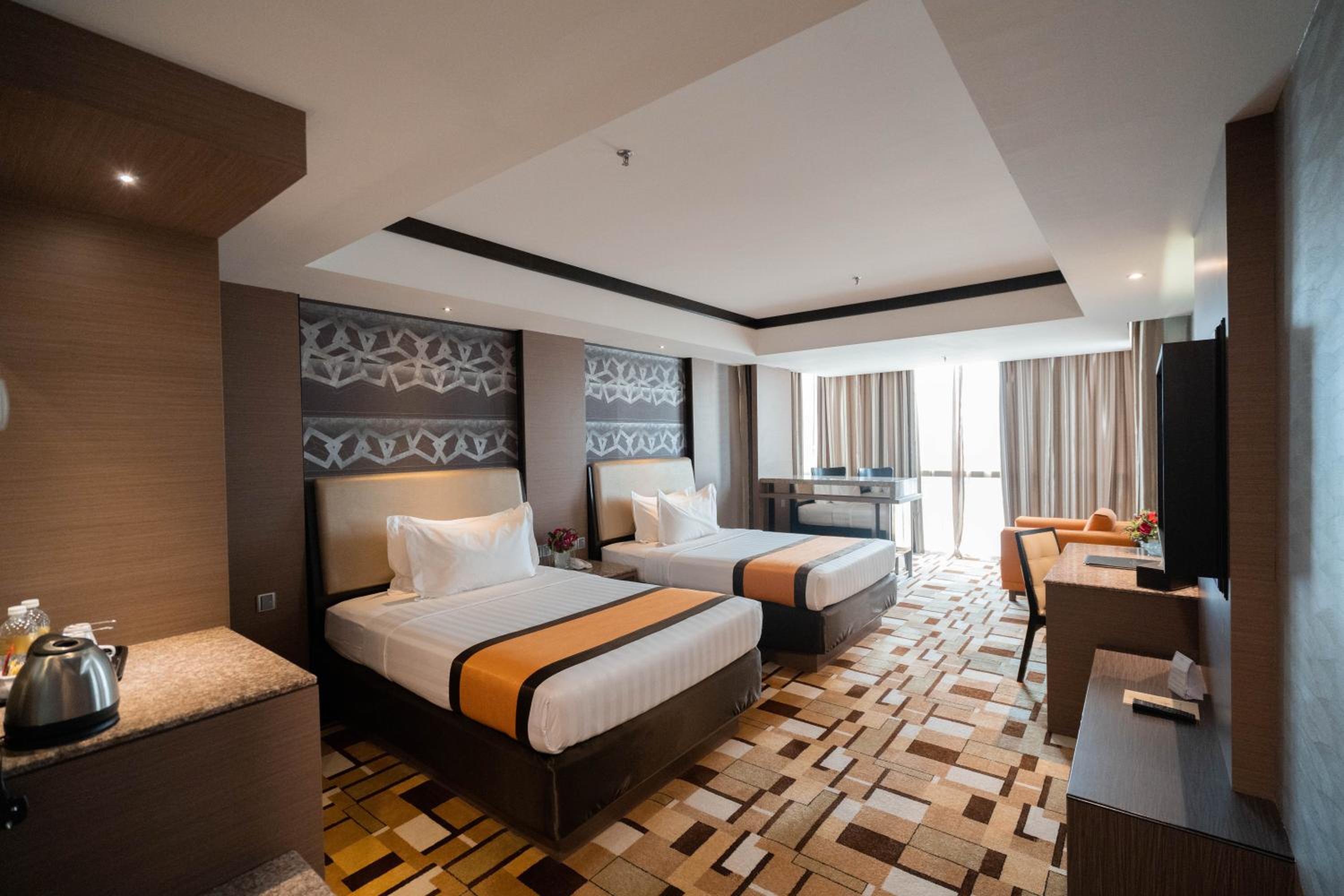 Deluxe Twin Room photo 2