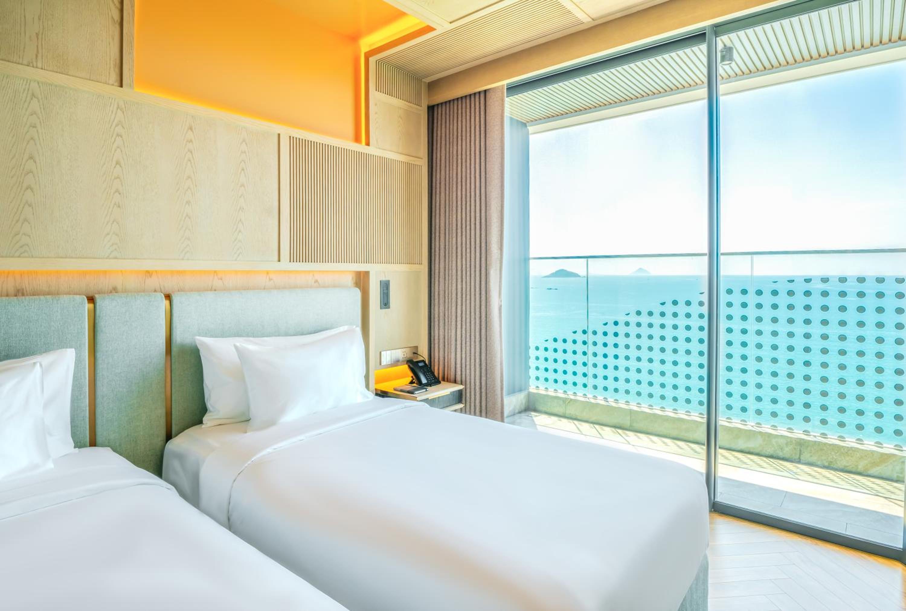 Superior Twin Room With Sea View
