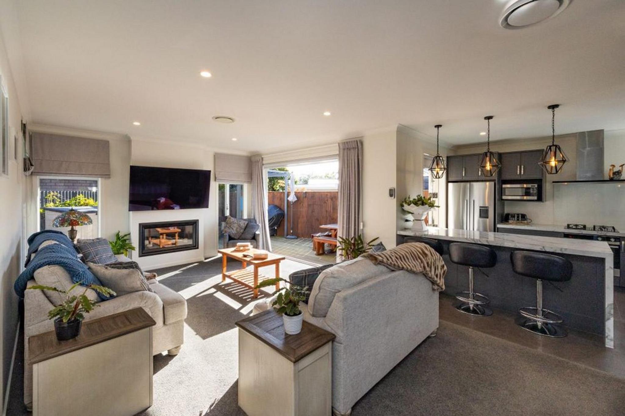 Three-Bedroom House photo 1
