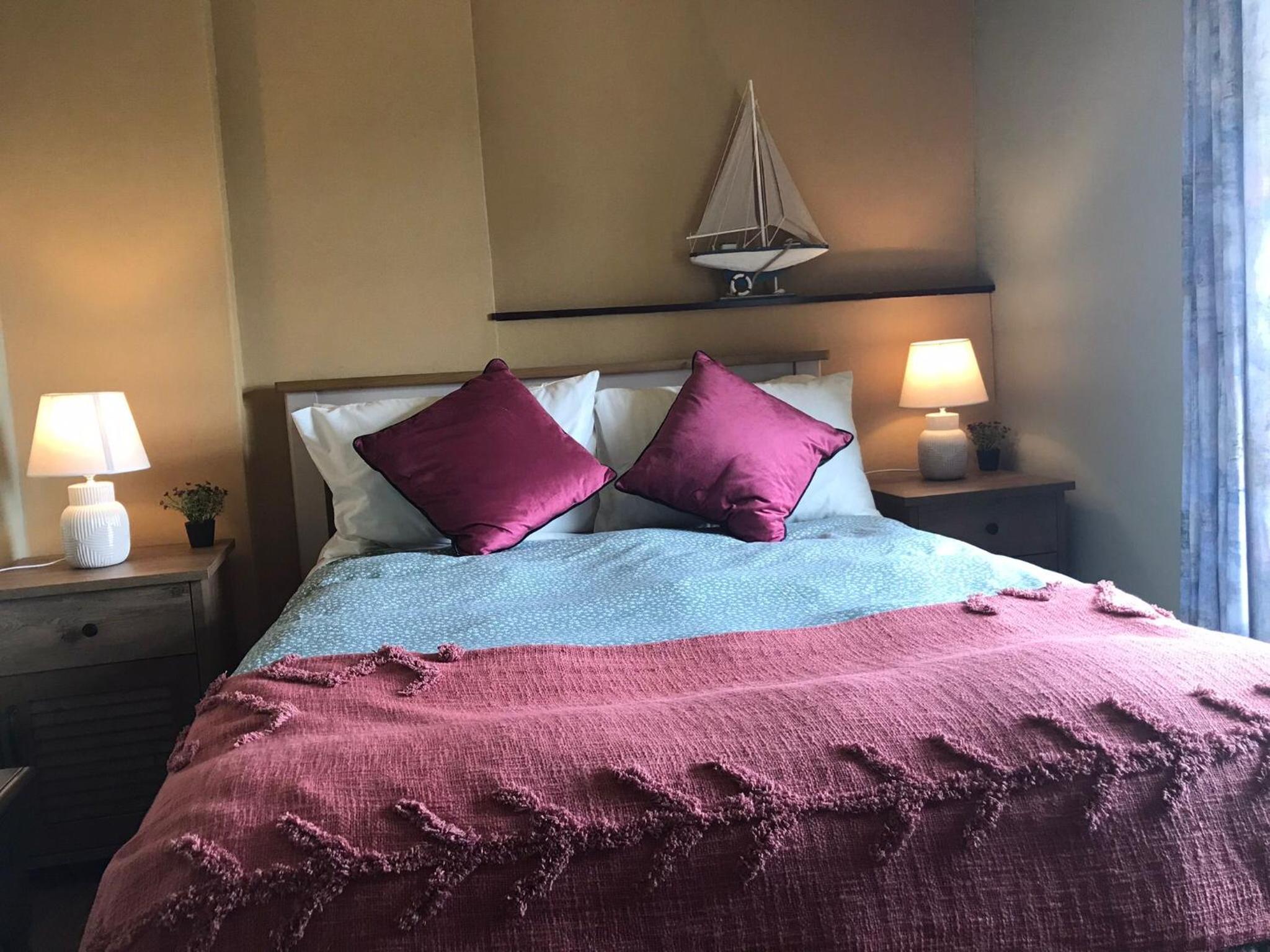 Double Room With Shared Bathroom photo 1