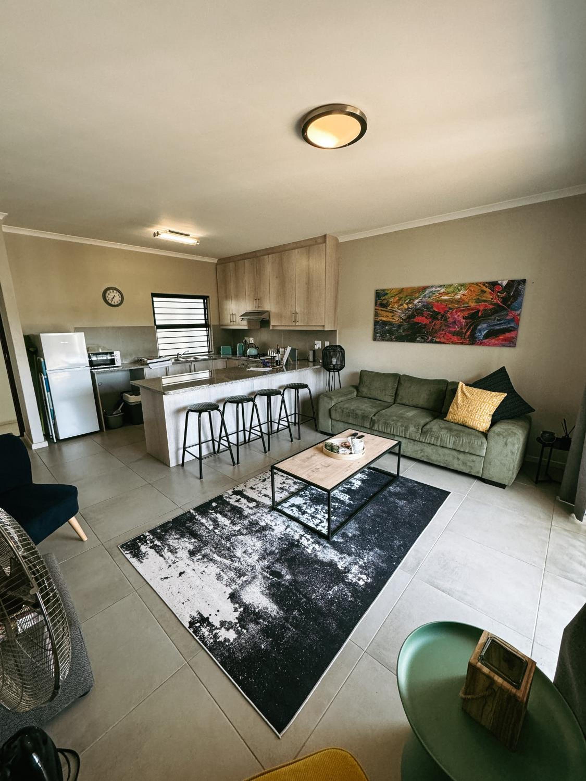 Apartment - Ground Floor - Photo 1