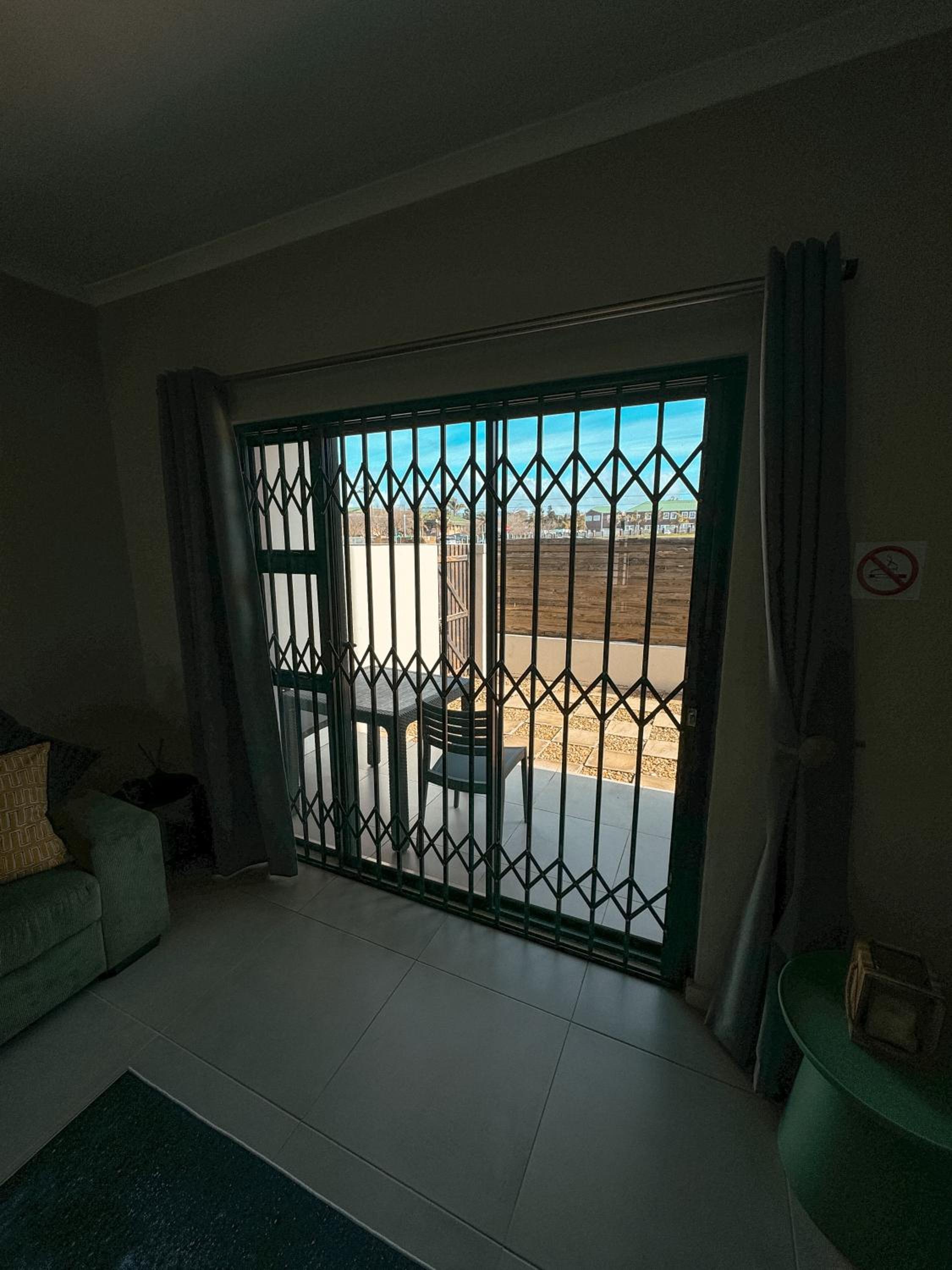Apartment - Ground Floor - Photo 3