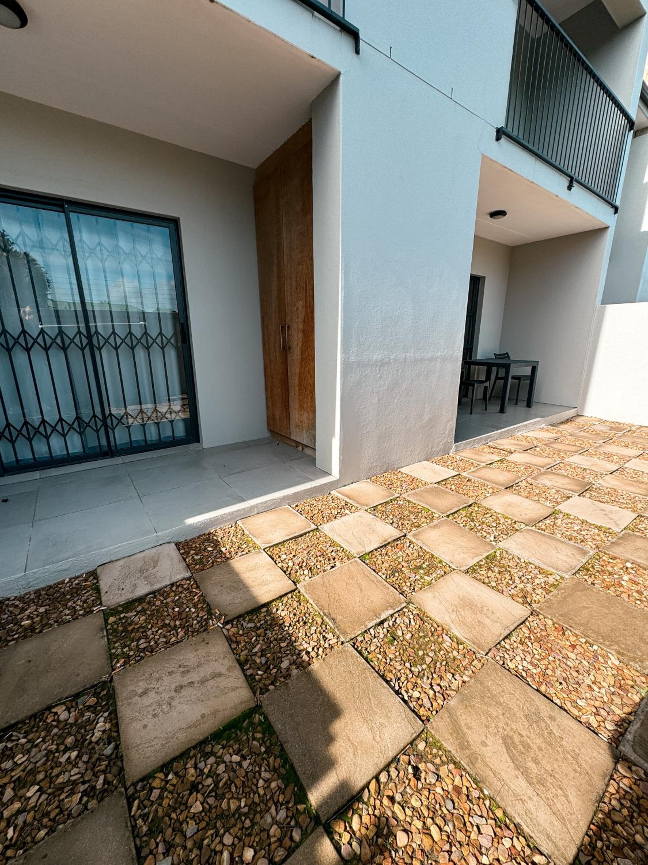 Apartment - Ground Floor - Photo 11