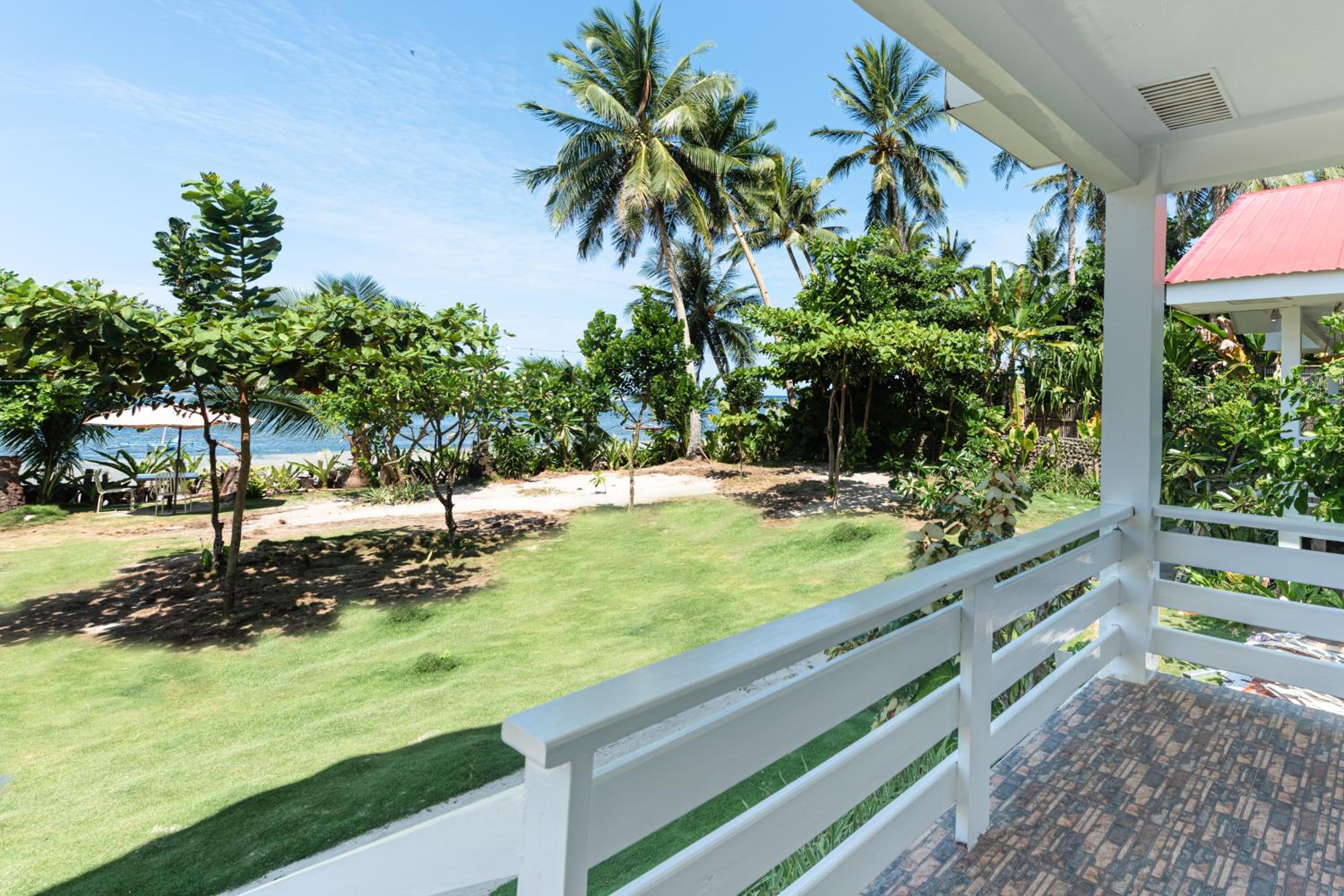 Deluxe Double Room with Sea View - Photo 6
