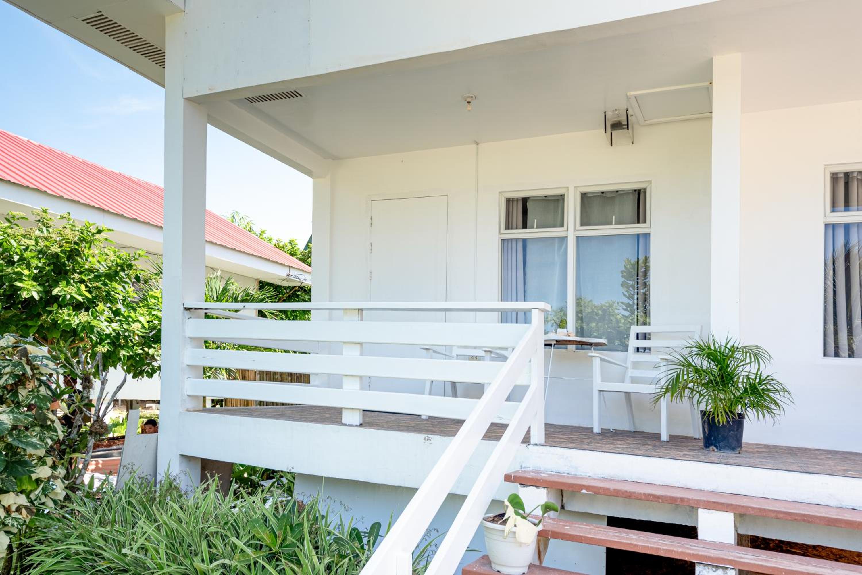 Deluxe Double Room with Sea View - Photo 27
