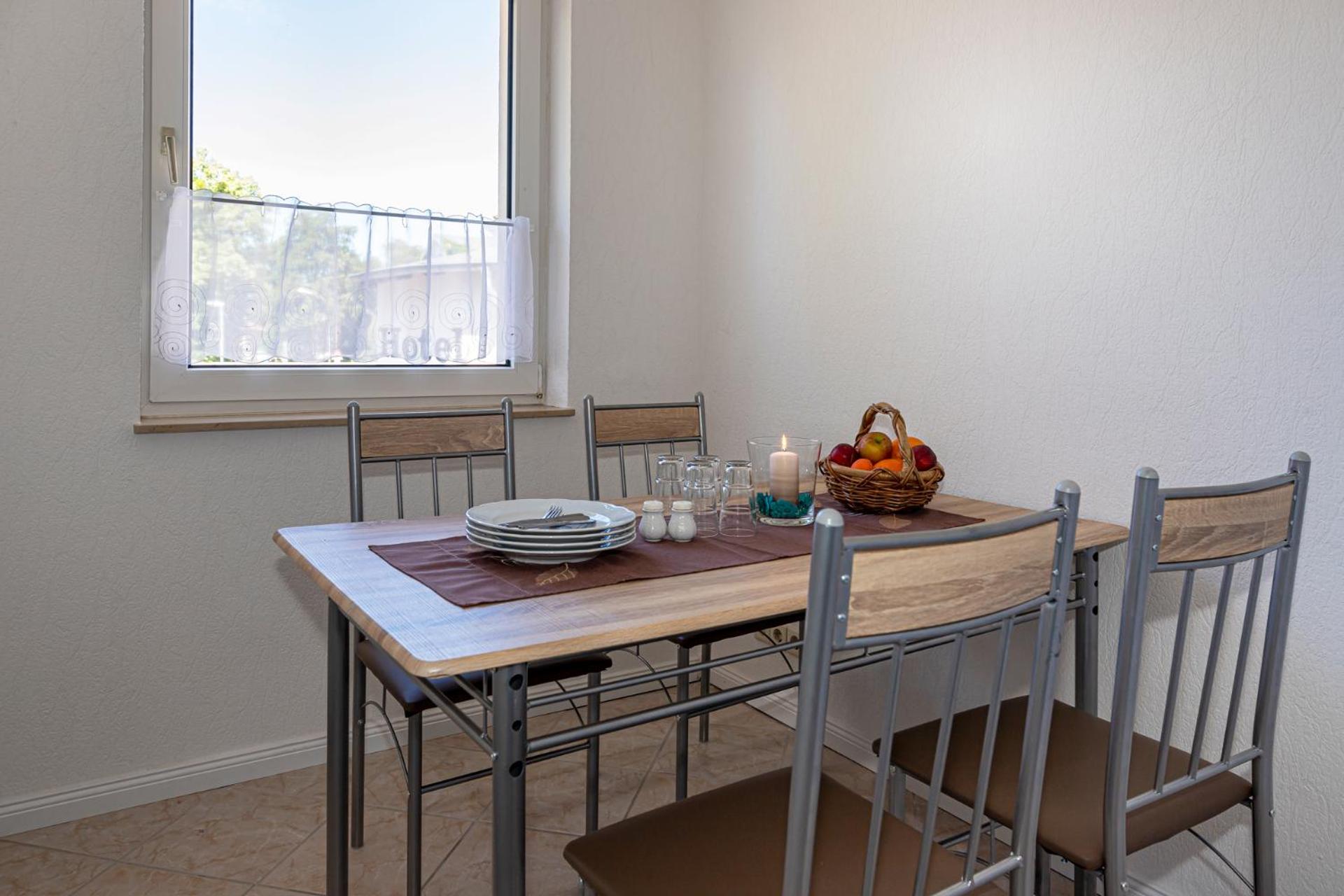 Three-Bedroom Apartment photo 2