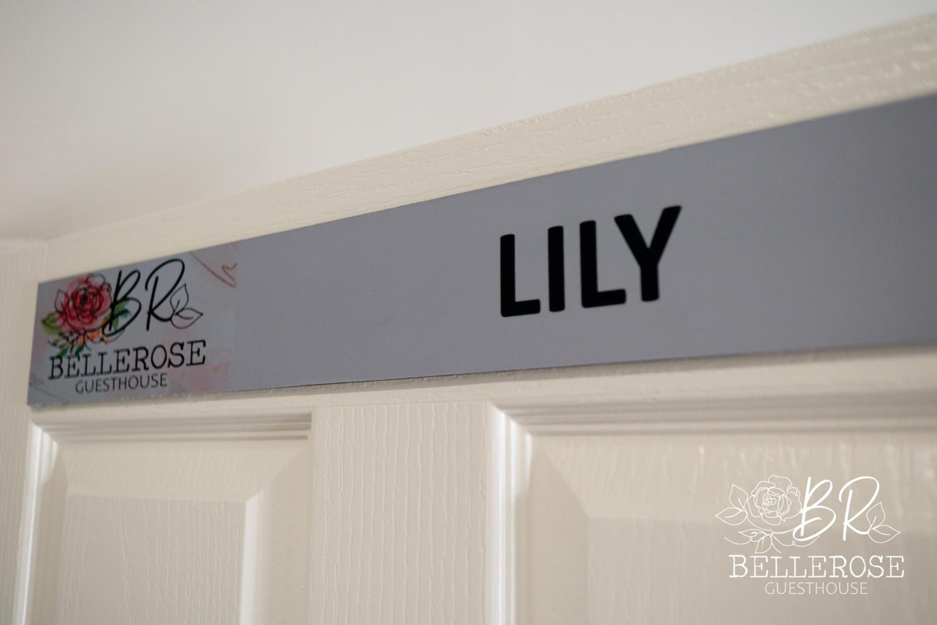 Double or Twin Room - Photo 6