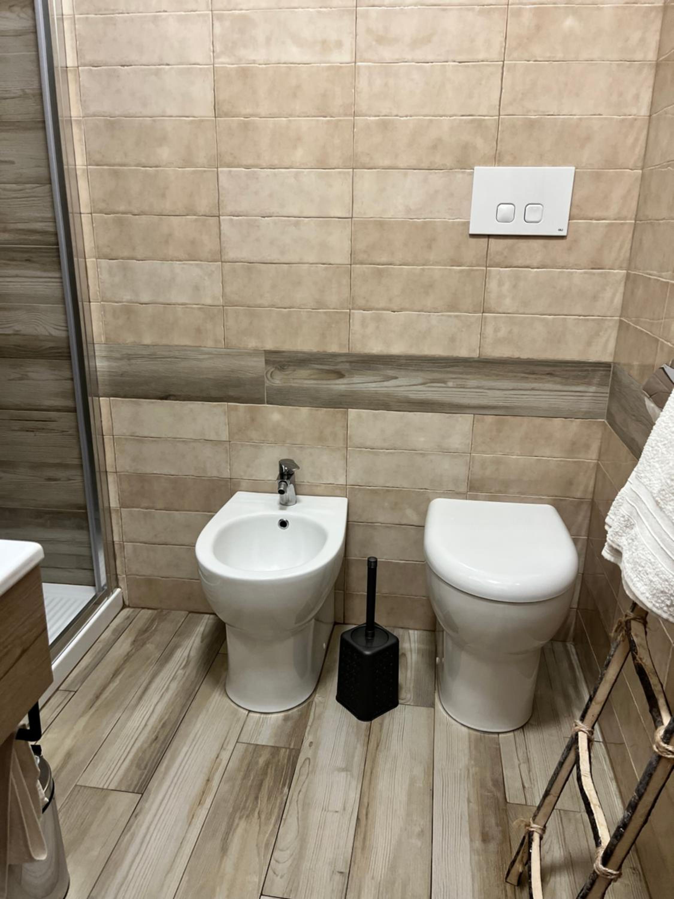 Double Room with Private Bathroom photo 2