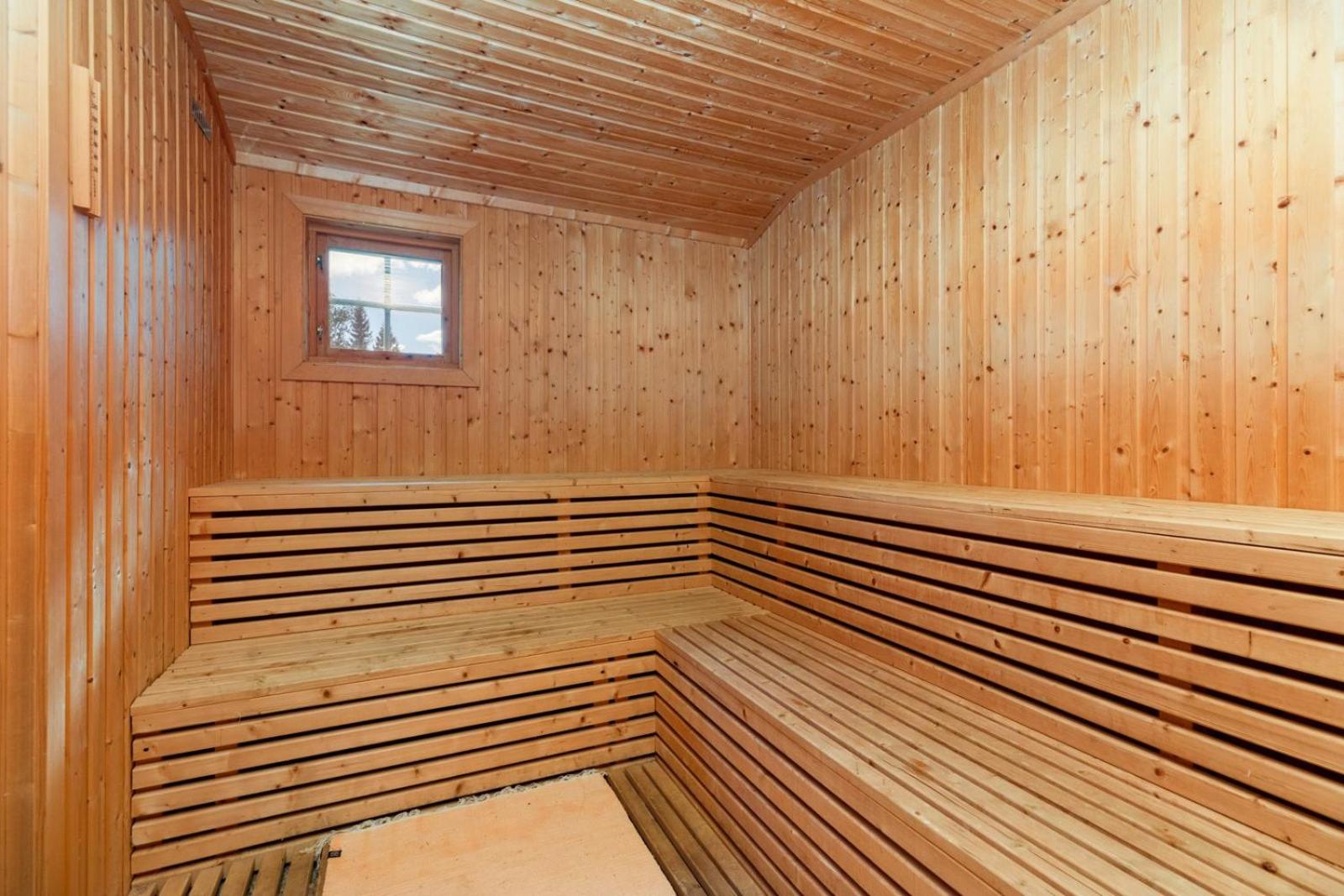 Two-Bedroom Chalet photo 2