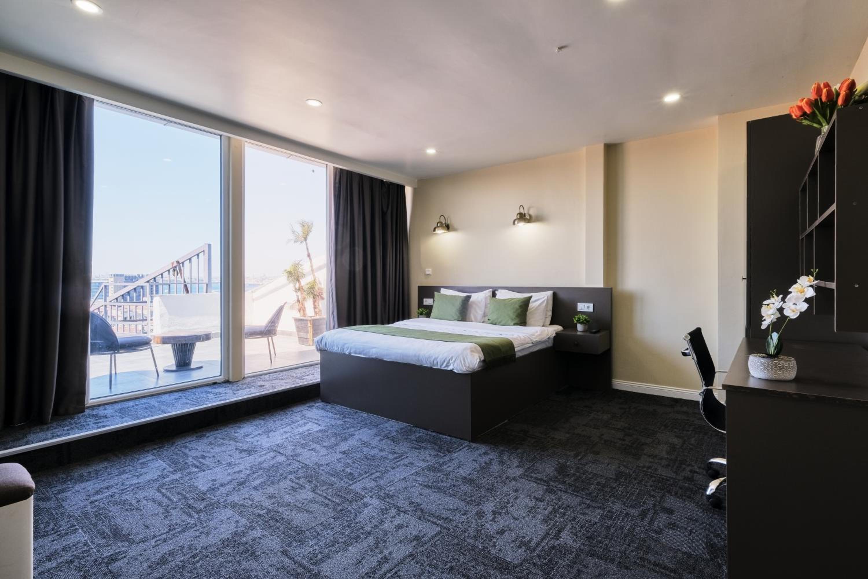 King Room with Sea View photo 1