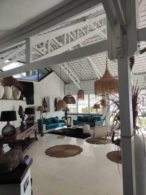 Three-Bedroom Villa photo 2