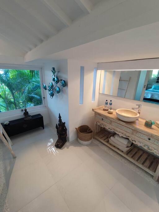 Three-Bedroom Villa photo 3