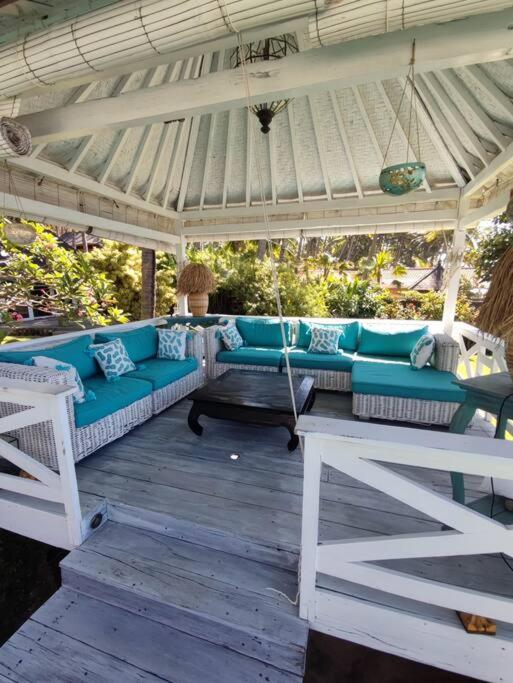 Three-Bedroom Villa photo 2