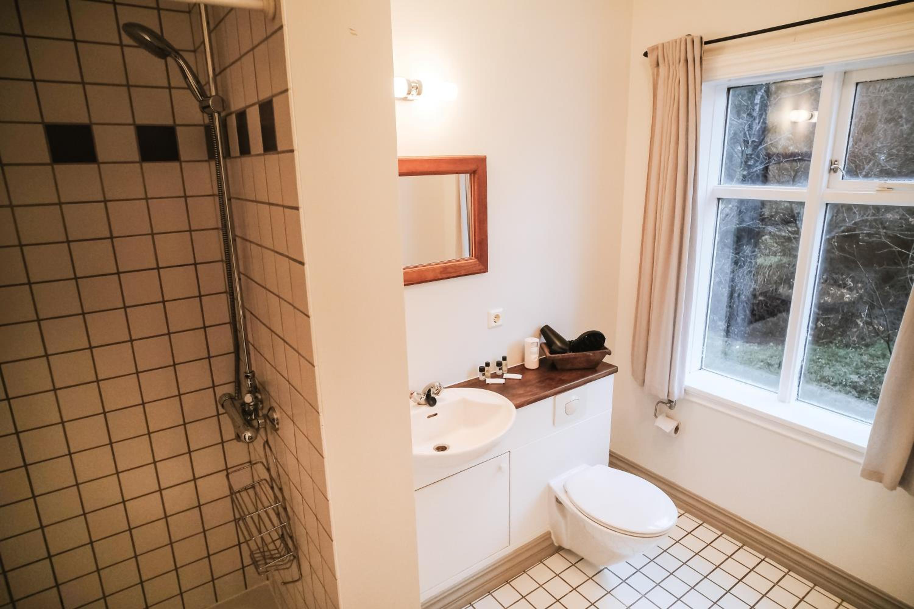 Double or Twin Room photo 3