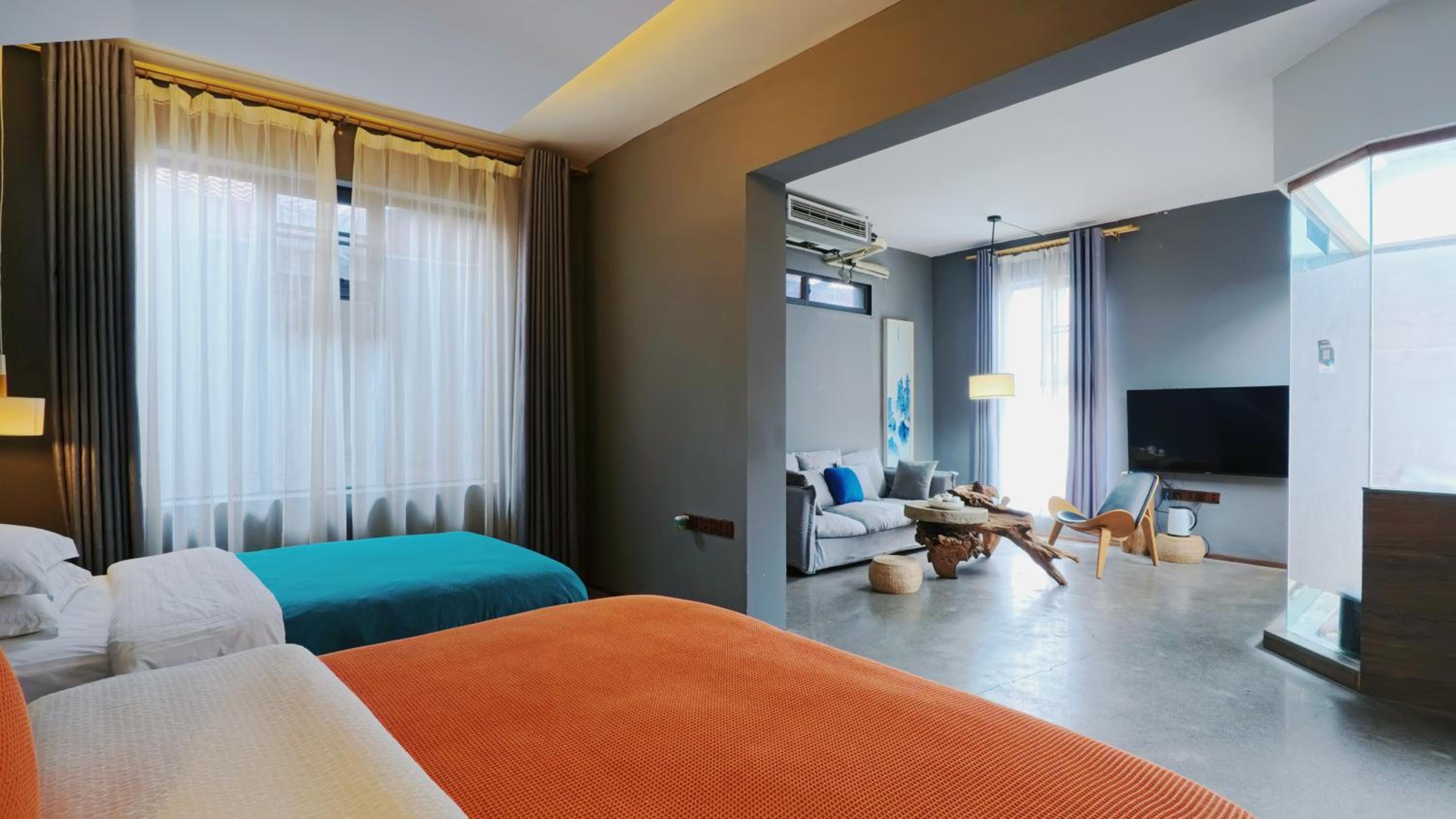 Business Suite