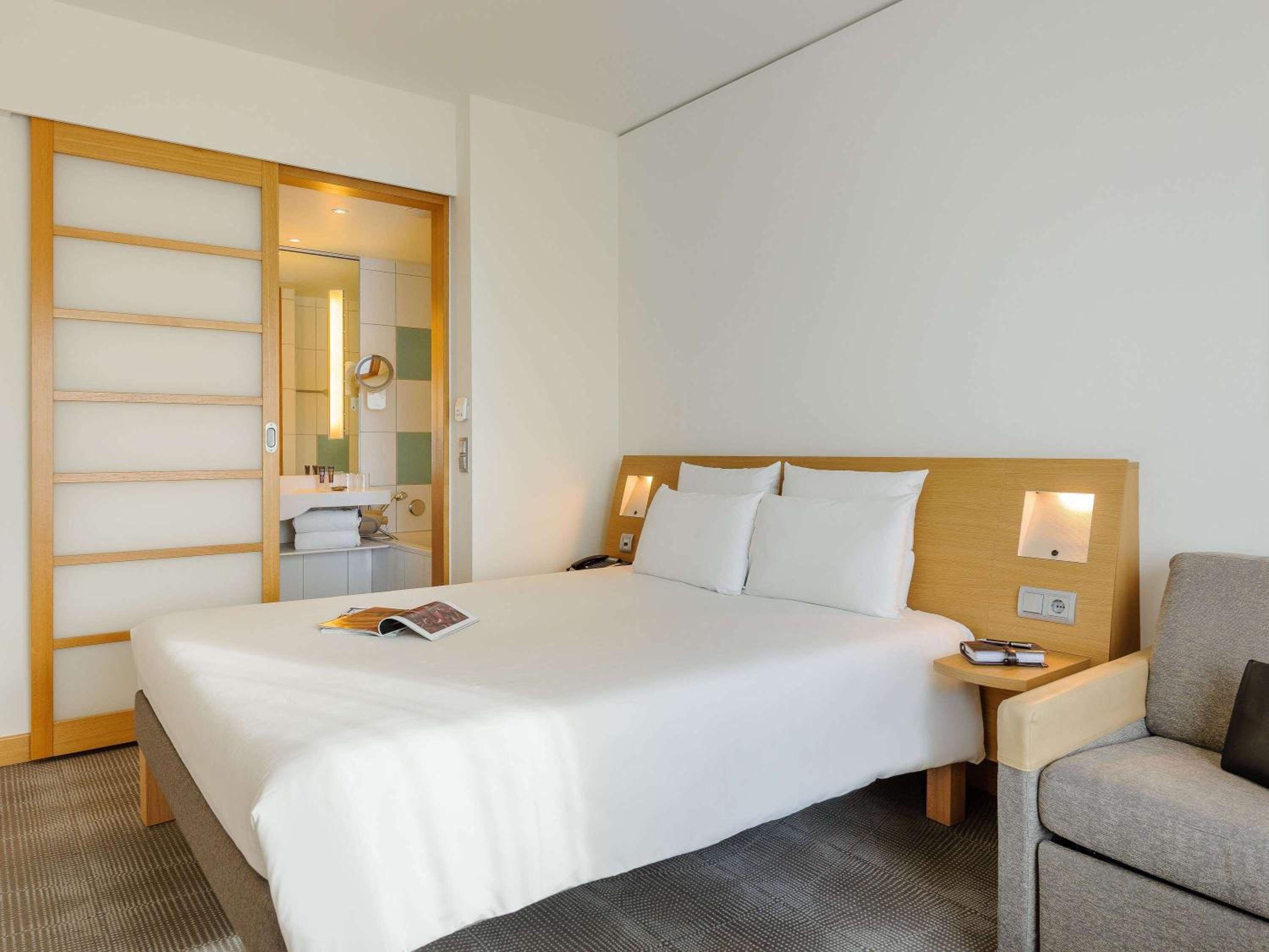 Standard Double Room photo 2