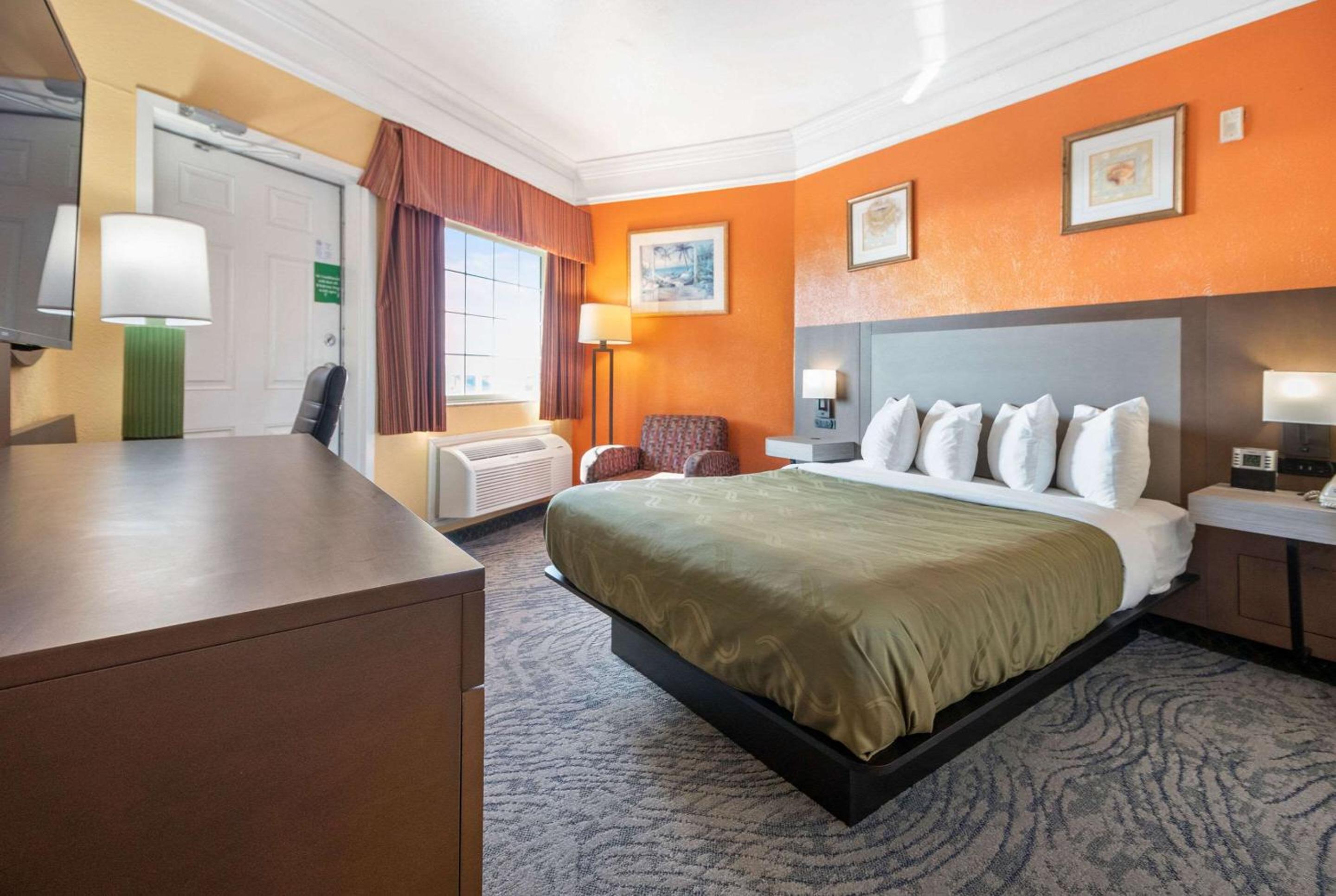 Standard Room, 1 Queen Bed, Ocean View