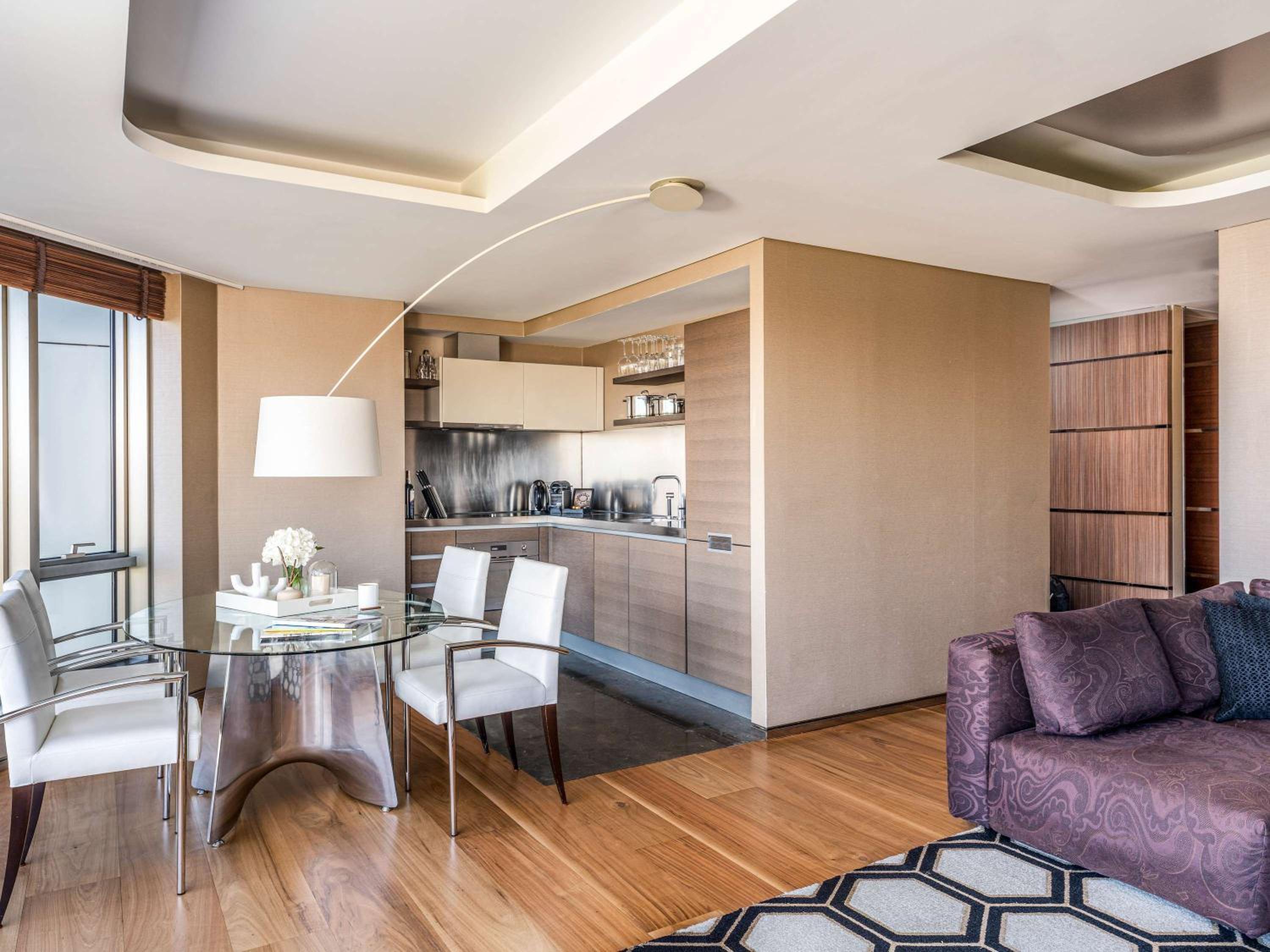 Residence 1 Bedroom Park View