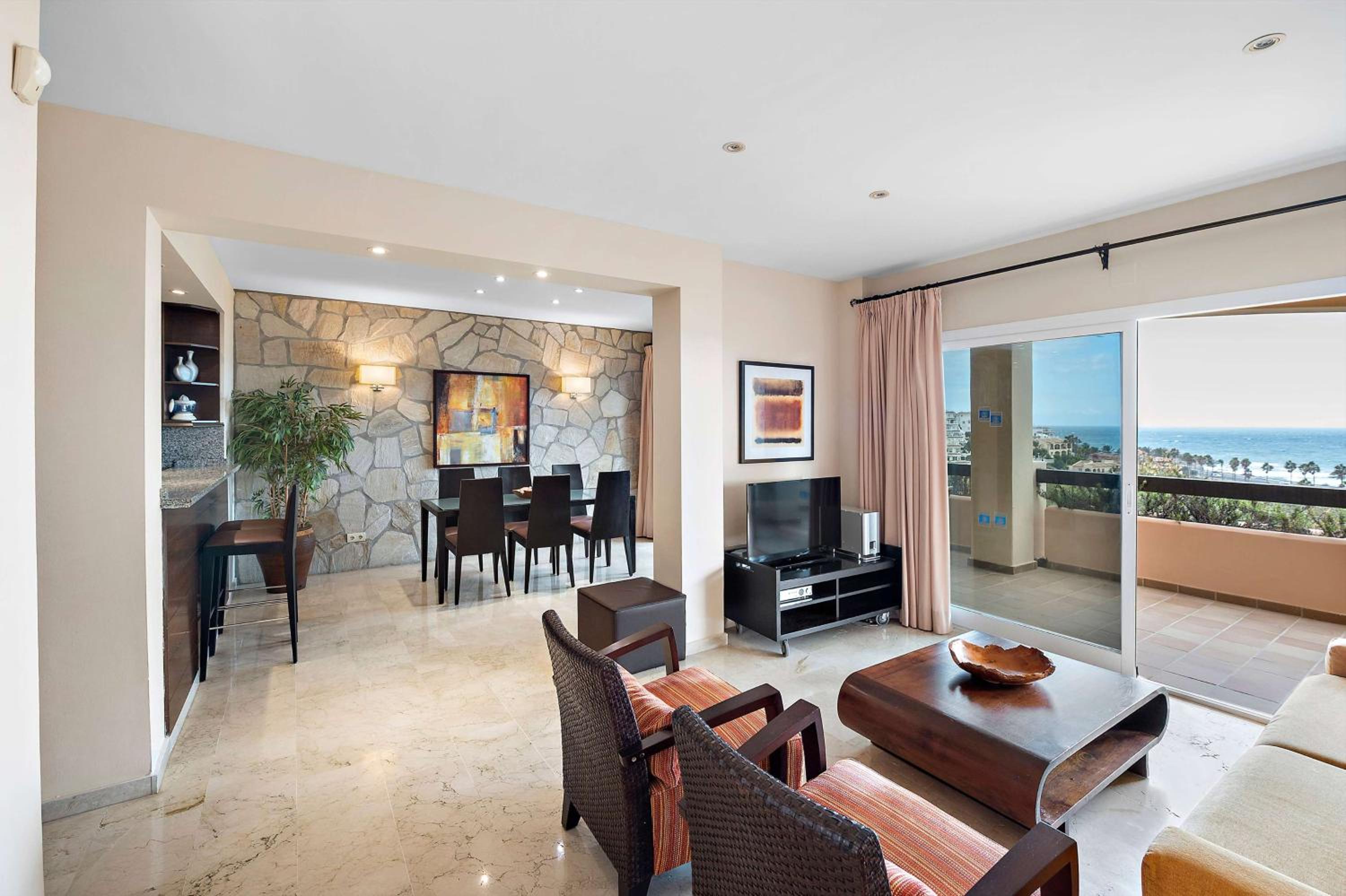 Premium Plus Two Bedroom Suite with Sea View